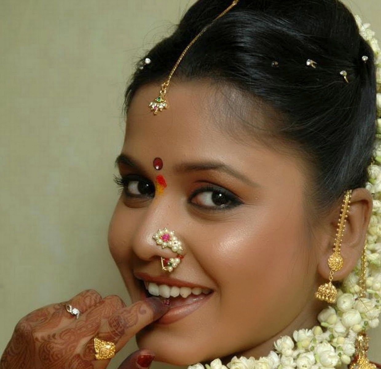 Marathi Actors and Actresses: Marathi movie actors, actresses, hot