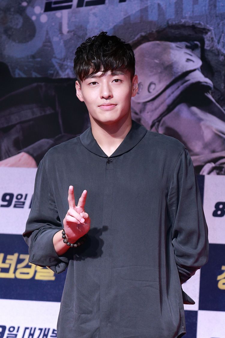 Kang Ha-neul Wallpapers - Wallpaper Cave