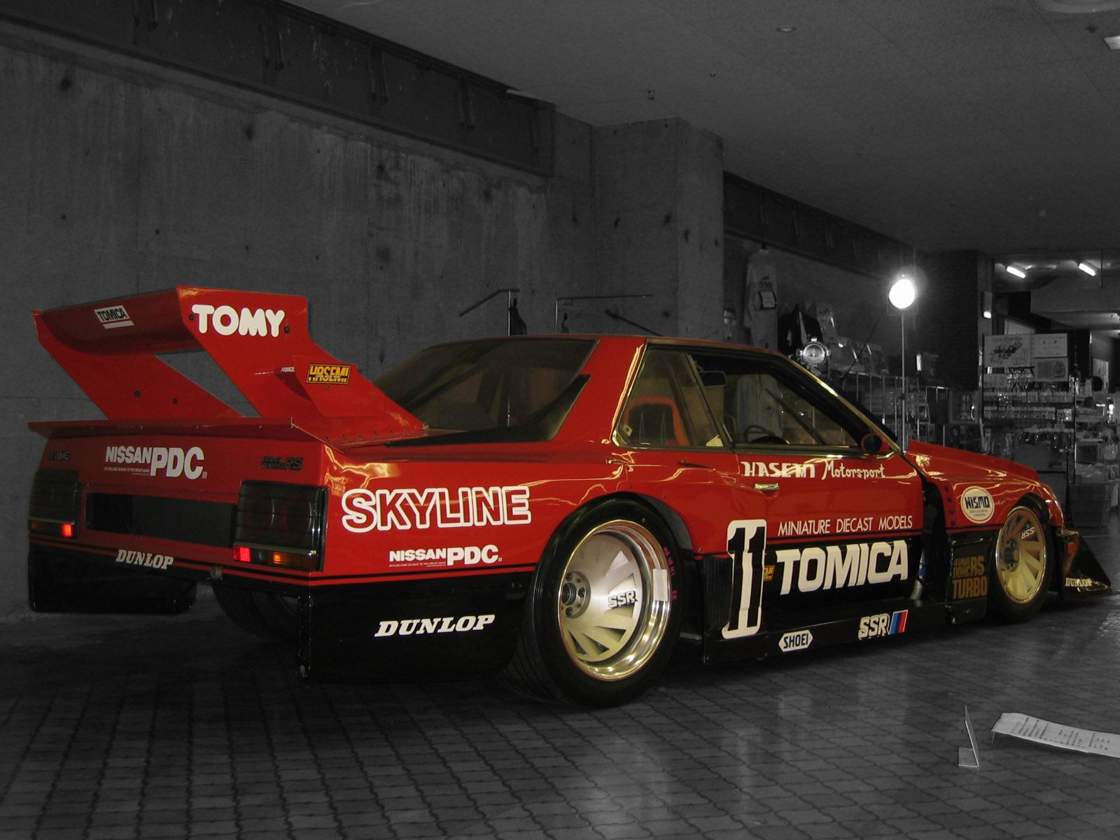 Nissan Skyline r31 JDM