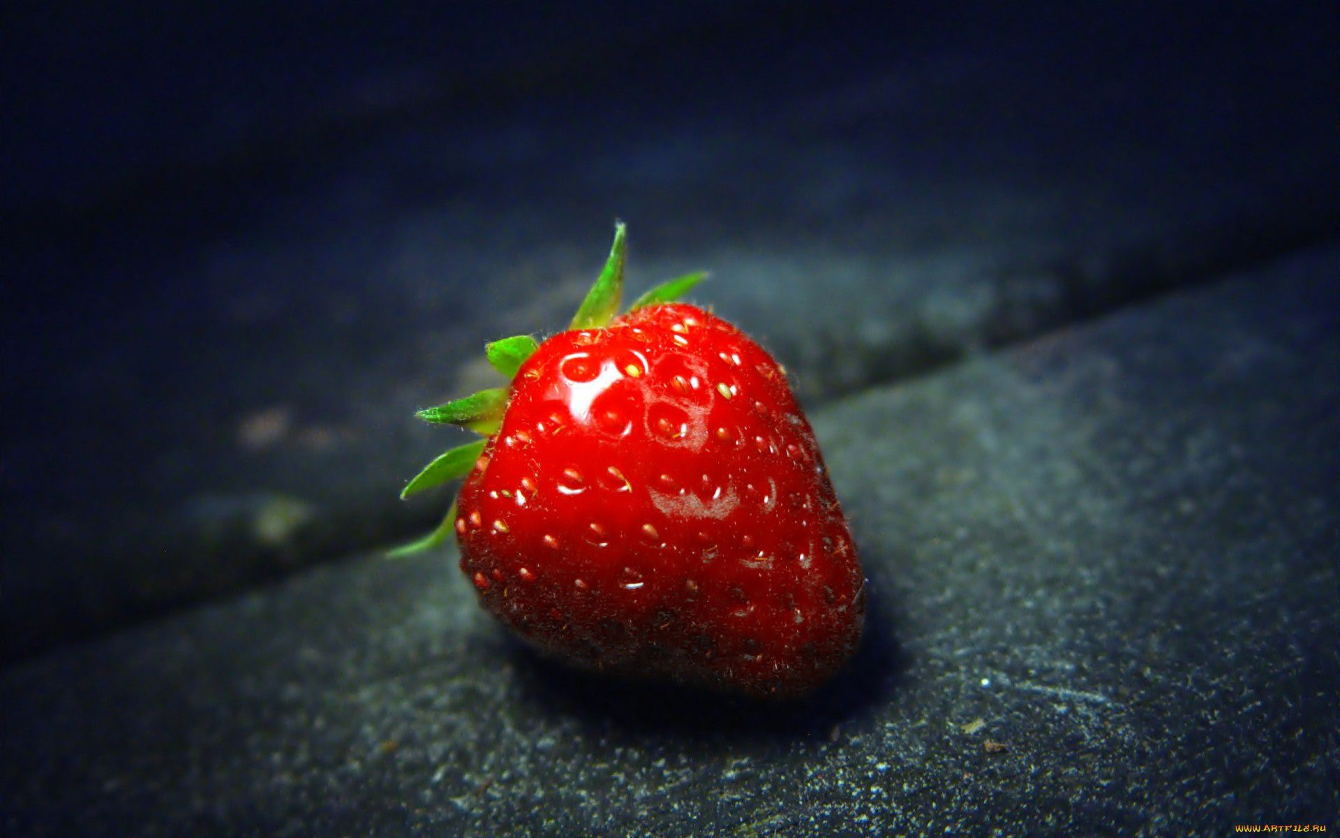 Strawberry Wallpaper Full HD Free Download