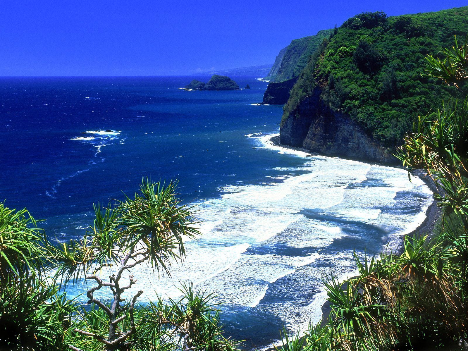 Hawaii Desktop Wallpaper. Hawaii beaches, Hawaii picture, Beach honeymoon destinations