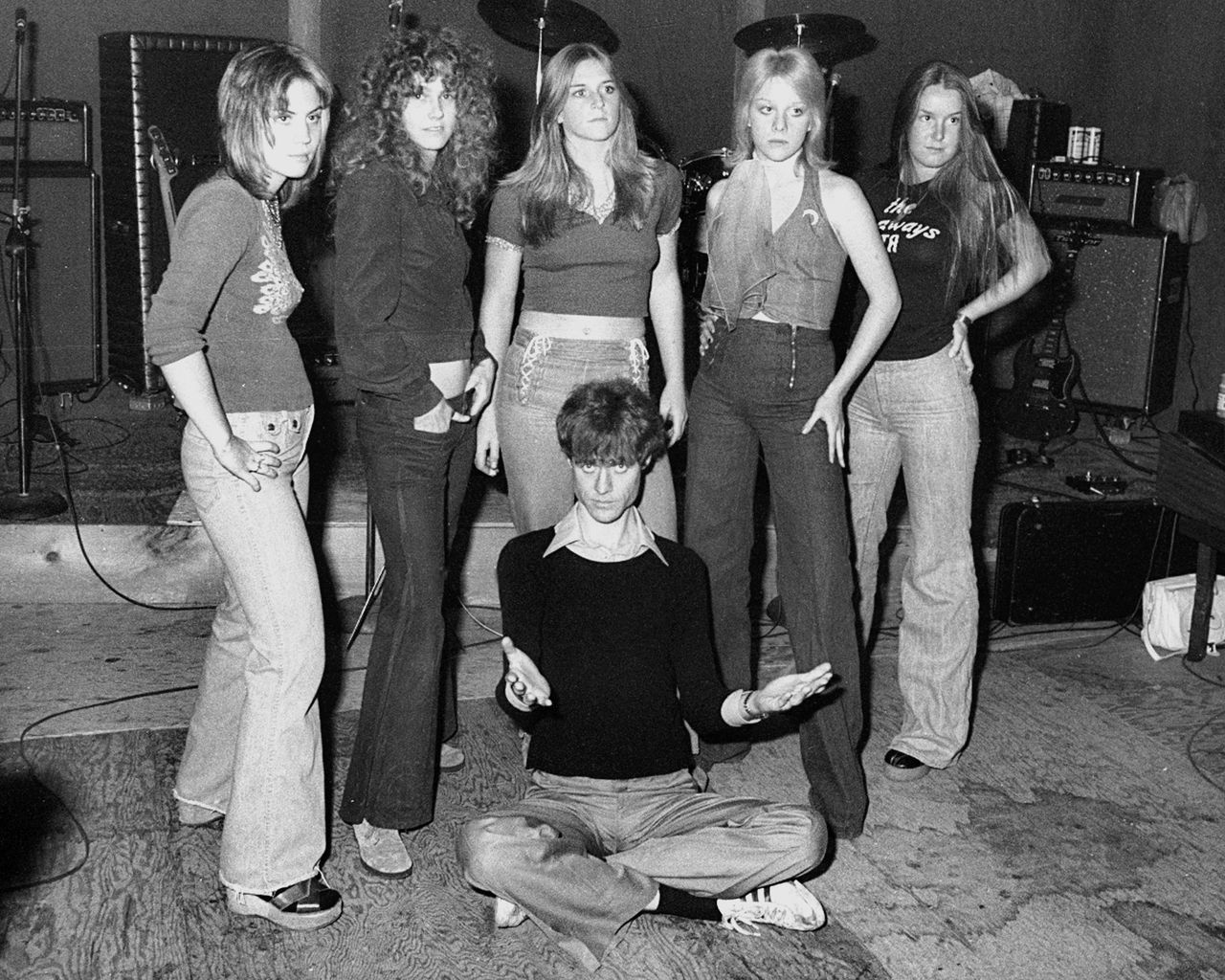 The Runaways with Kim Fowley Runaways Photo 15493161