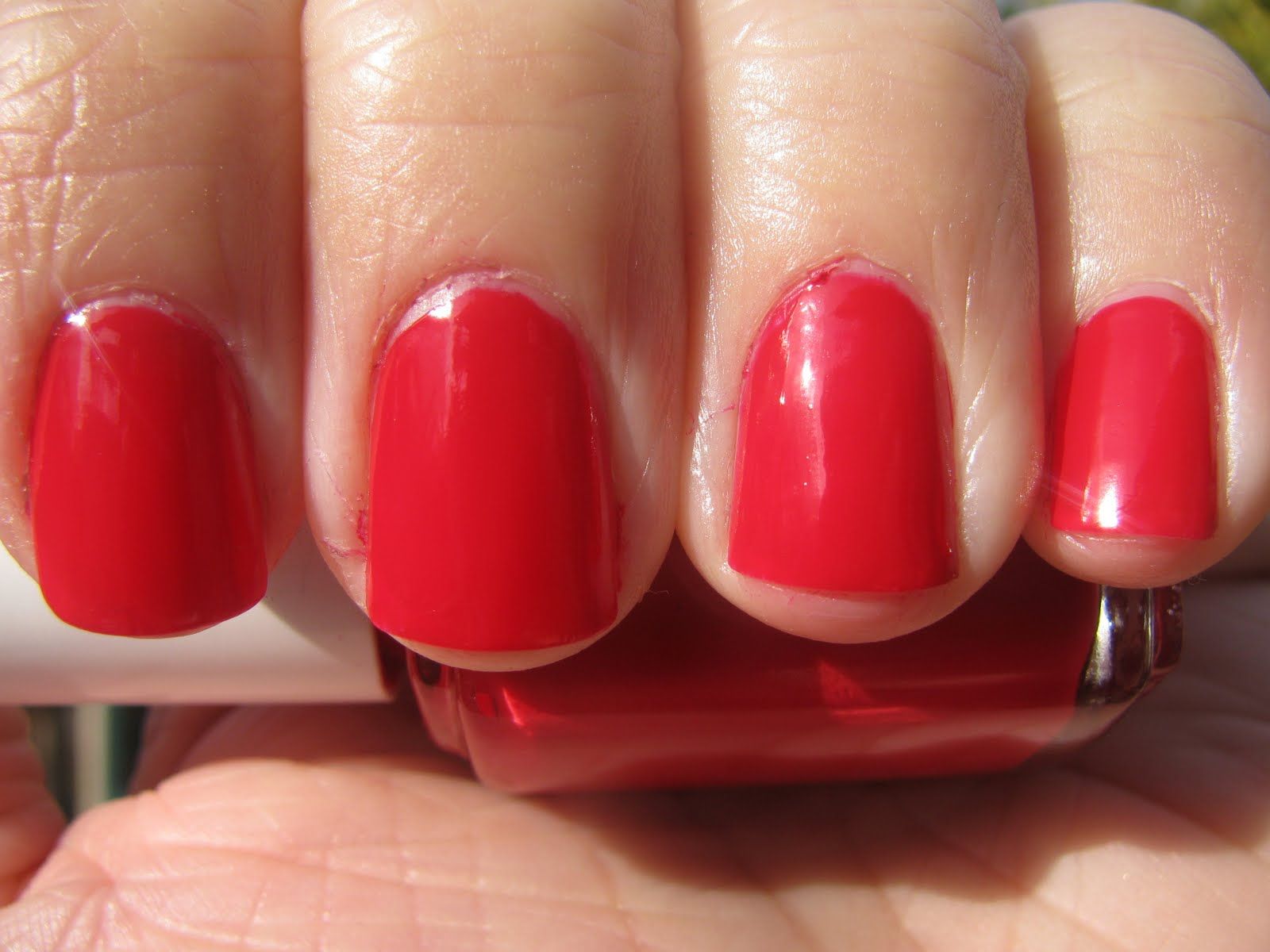 Nail'd & Polish'd: Essie Cherry Bomb