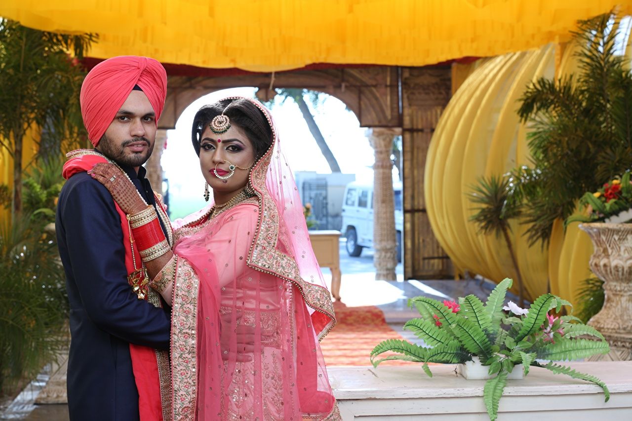Wallpaper Indian grooms Bride Wedding Man Two Girls