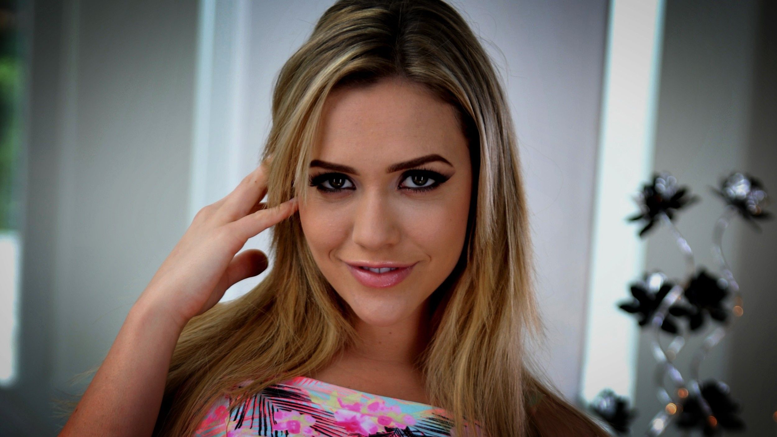 Mia Malkova Wallpapers Image Photos Pictures Backgrounds.
