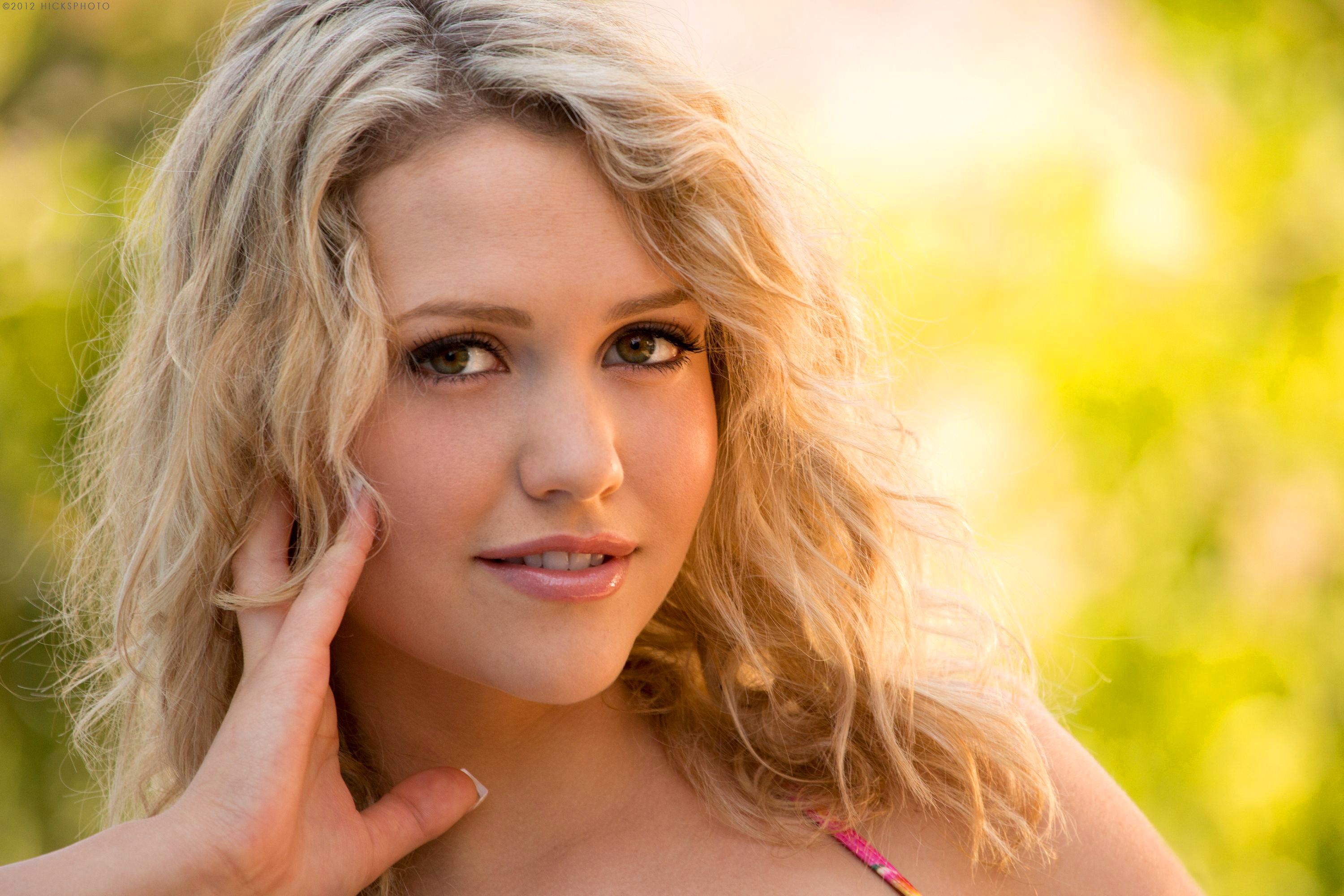 Mia Malkova s Instagram Twitter Facebook On IDCrawl Mia Malkova s Instagram Twitter Facebook On IDCrawl