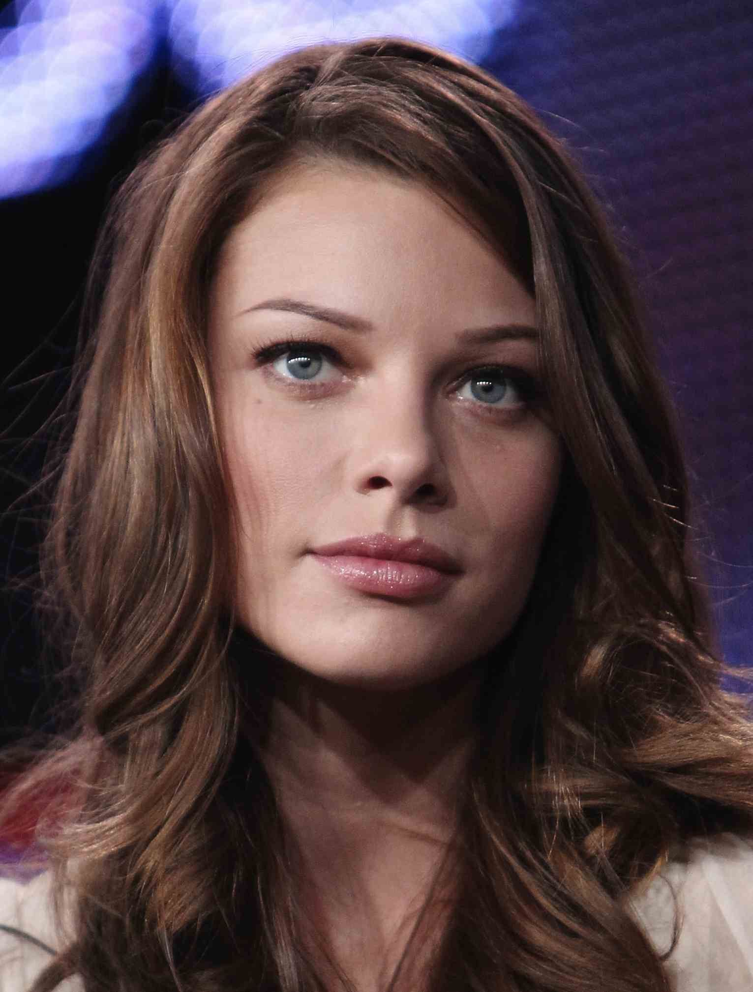 Lauren German Phone Wallpapers - Wallpaper Cave