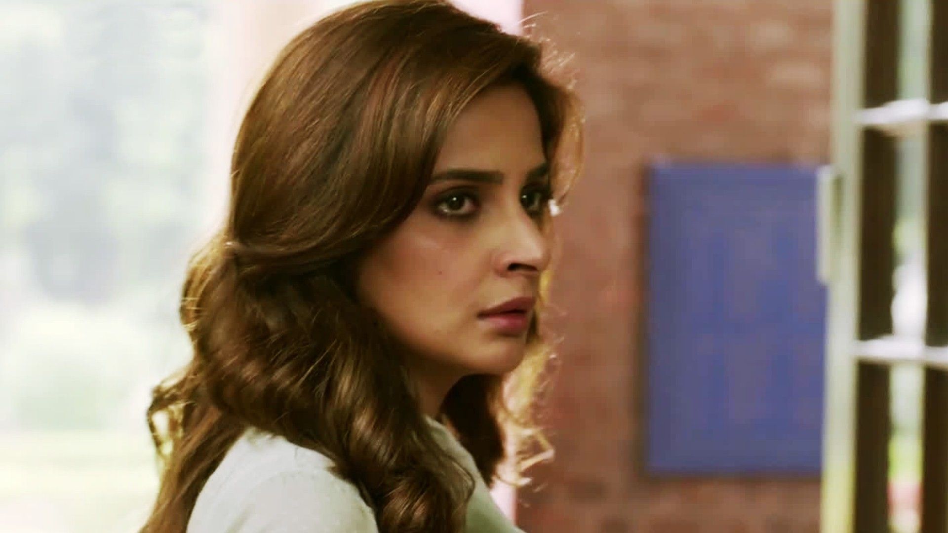 Hindi Medium Saba Qamar Wallpaper 16184