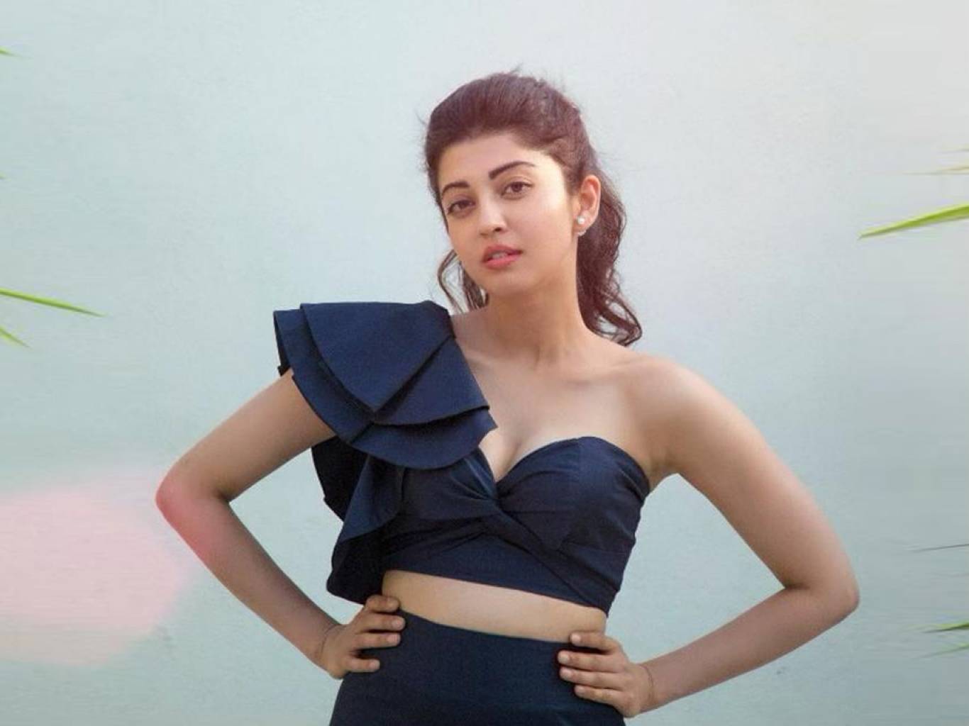 Pranitha HD Wallpaper. Latest Pranitha Wallpaper HD Free