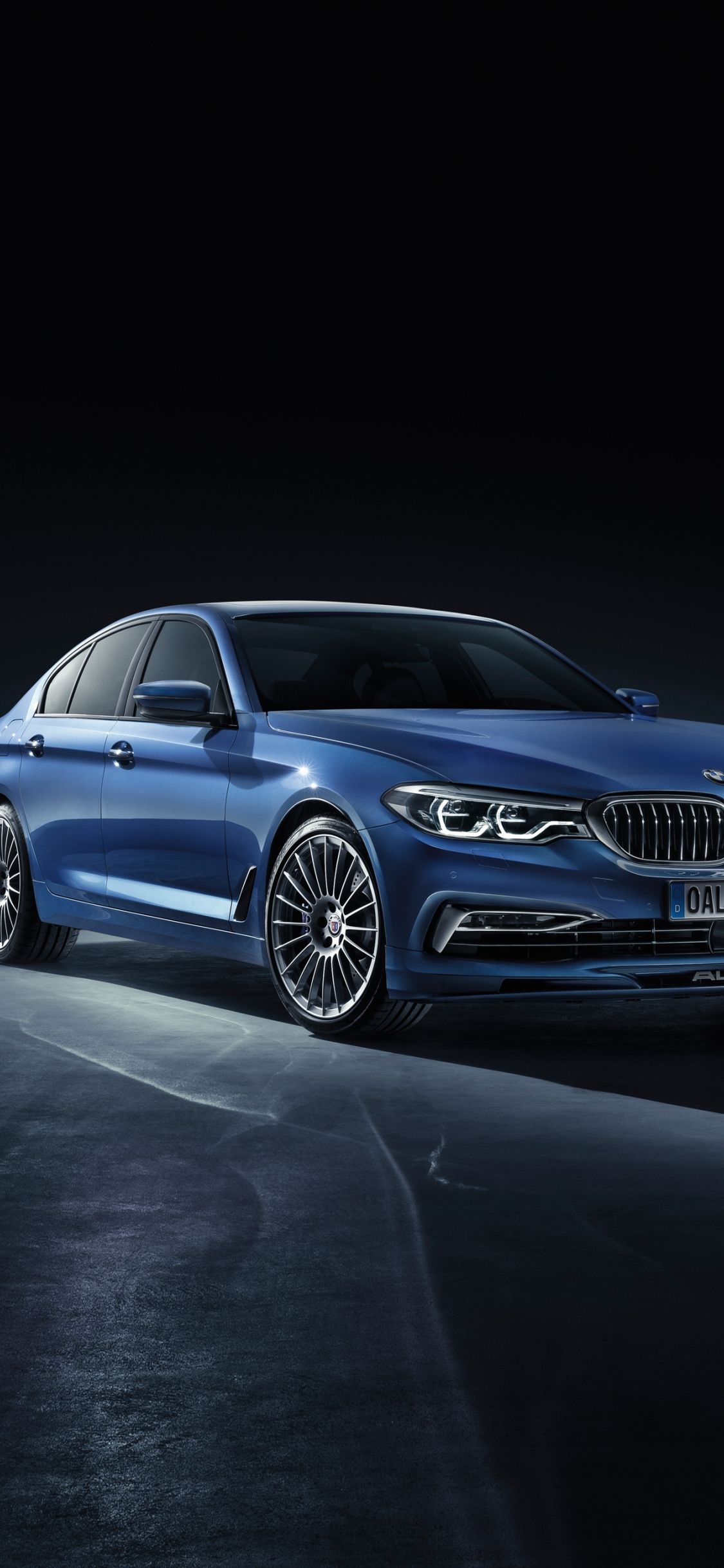 Download wallpaper 1125x2436 bmw 5 series, luxury blue car, iphone x, 1125x2436 HD background, 4136