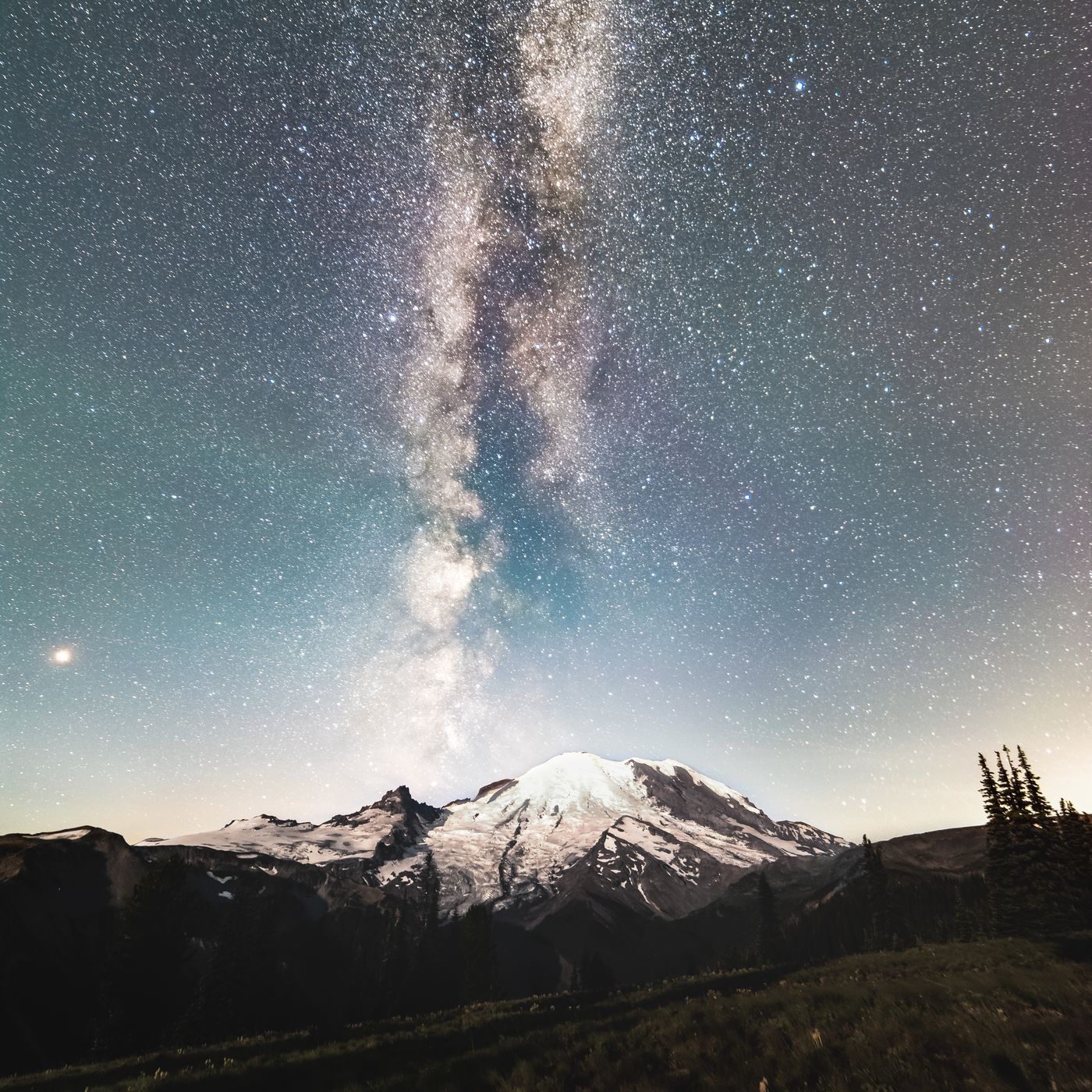 Where to go stargazing near Seattle