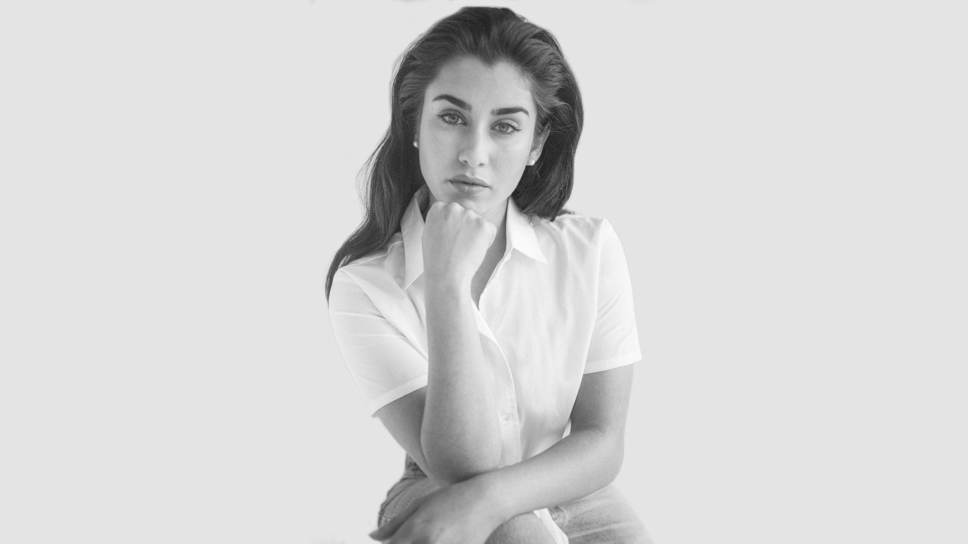 4K Ultra HD Lauren Jauregui Wallpaper