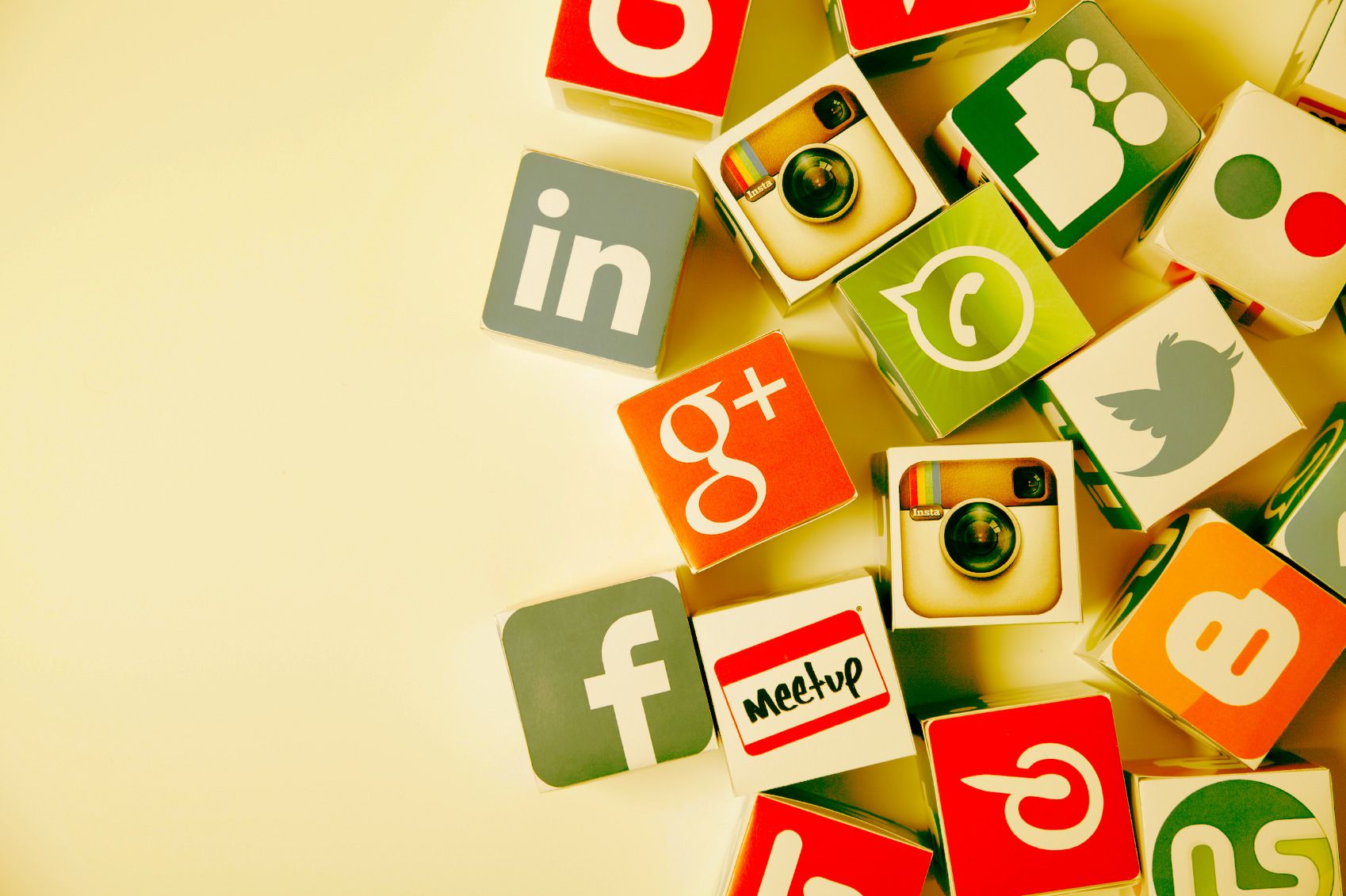 Social Media Logo Wallpapers Wallpaper Cave