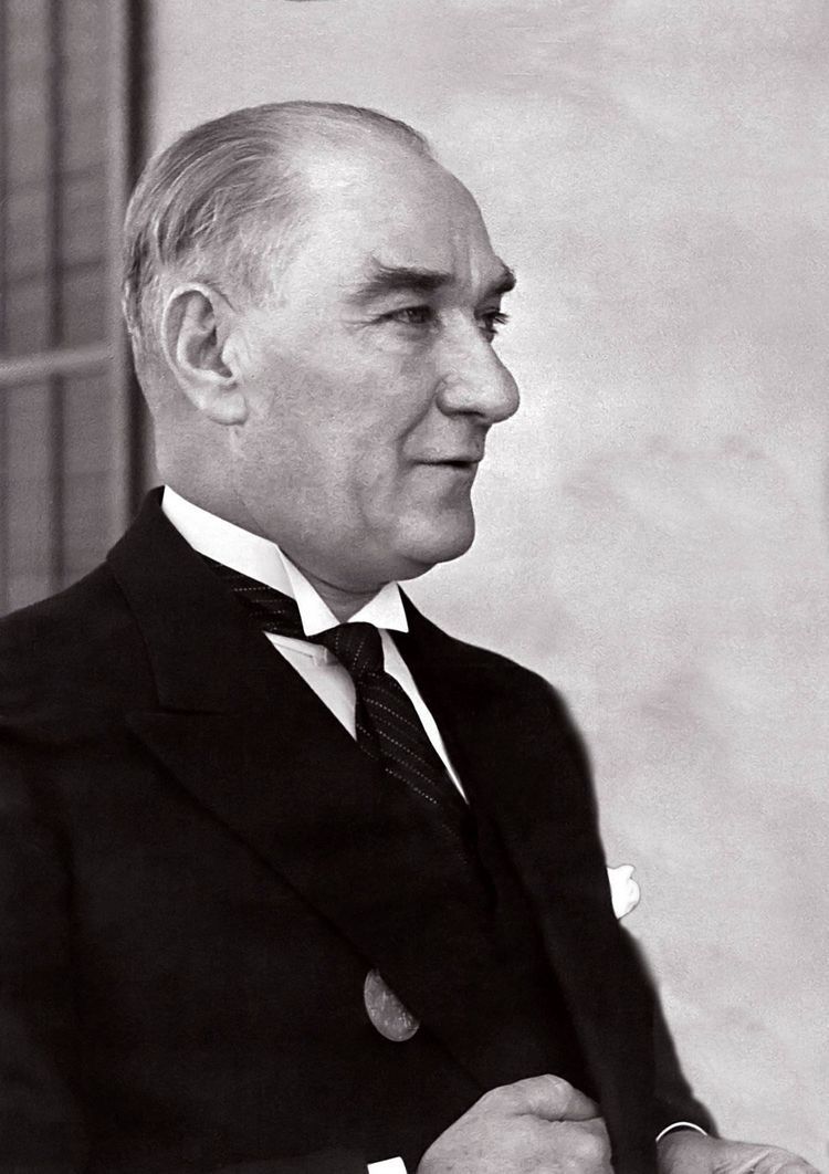 Mustafa Kemal Ataturk, 2020. Nadide fotoğraflar, Poertre