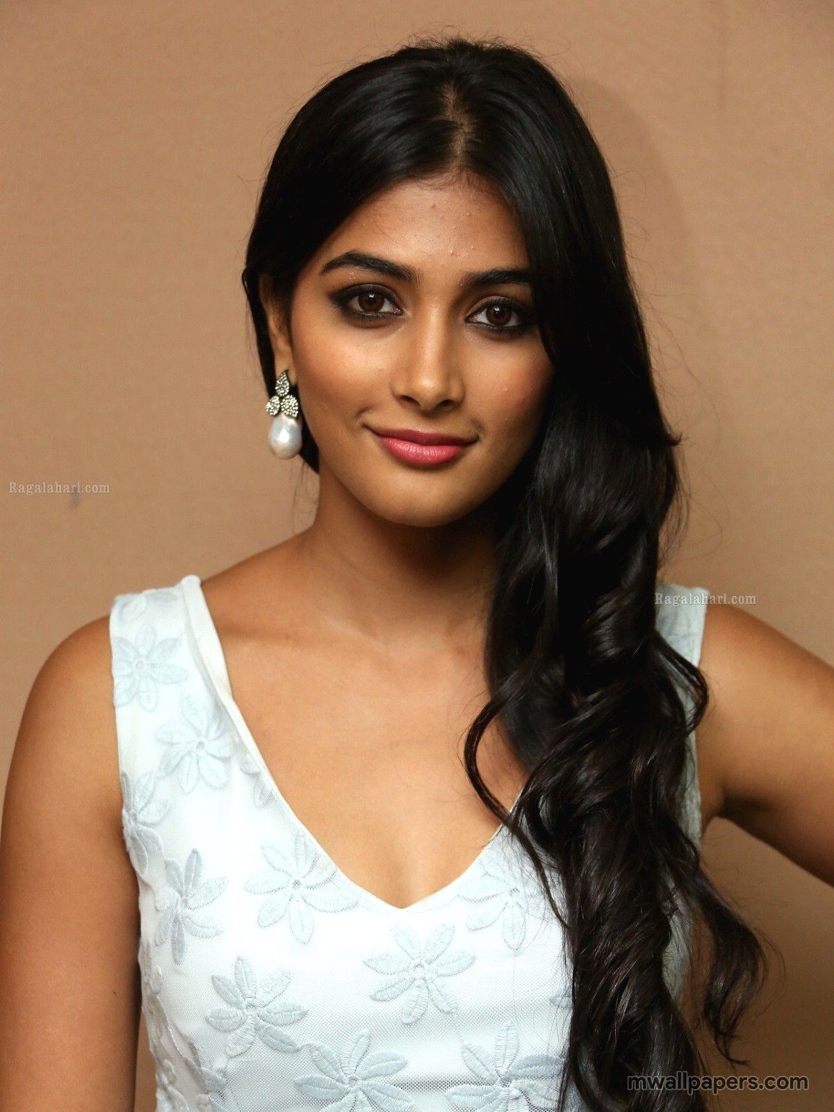 Pooja Hegde HD Image (1200x1600)