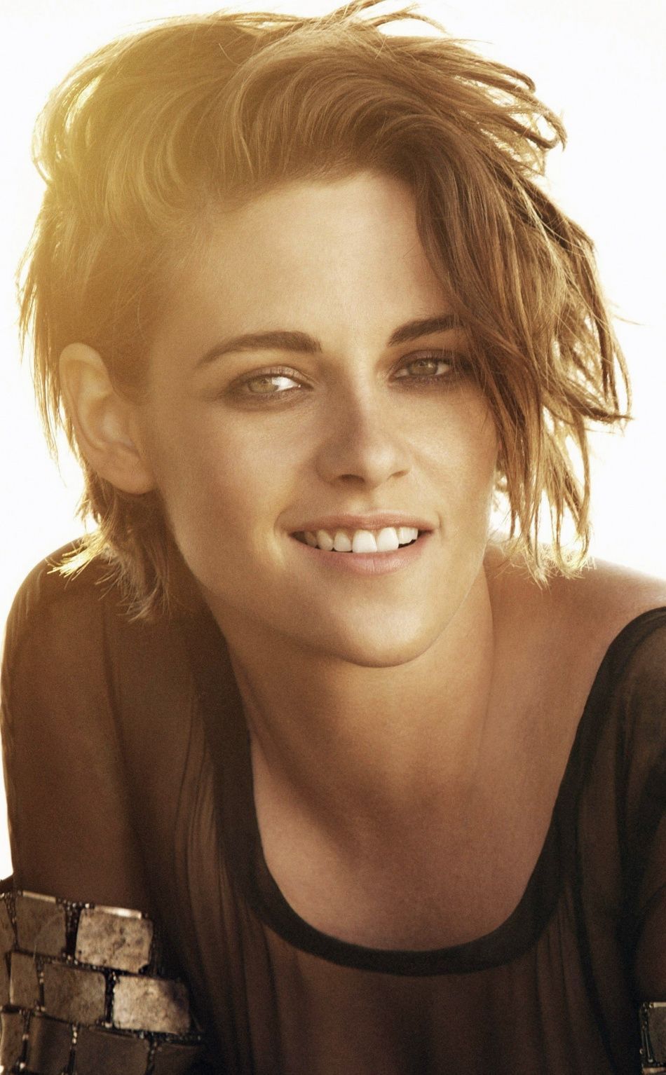 Pretty, smile, outdoor, Kristen Stewart, 950x1534 wallpaper