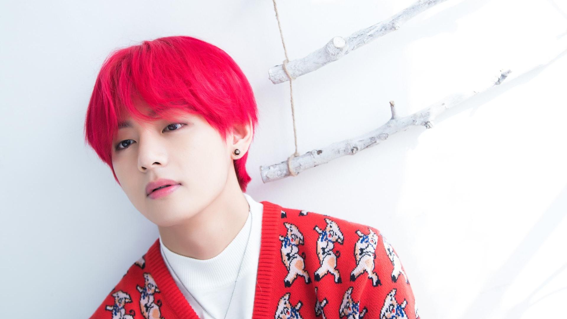 Free download BTS image V HD wallpaper and background photo