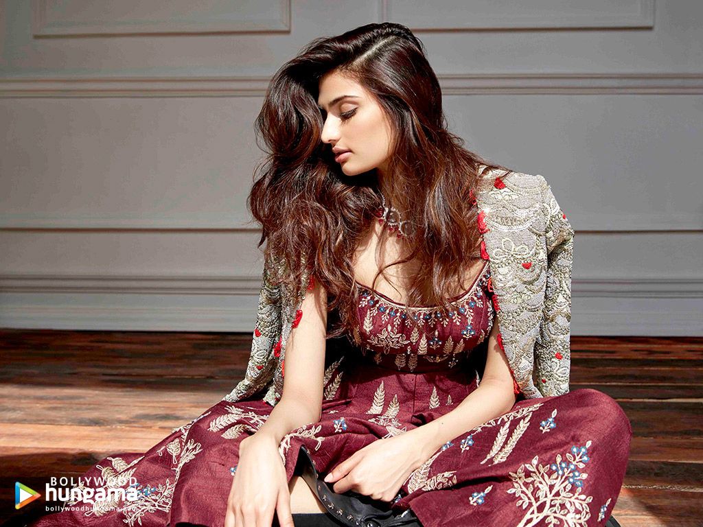 Athiya Shetty Wallpaper. Athiya Shetty 9 3
