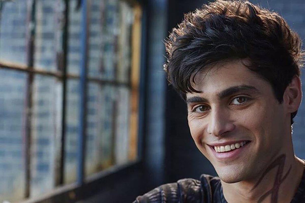 Alec Lightwood TV Show Wallpaper