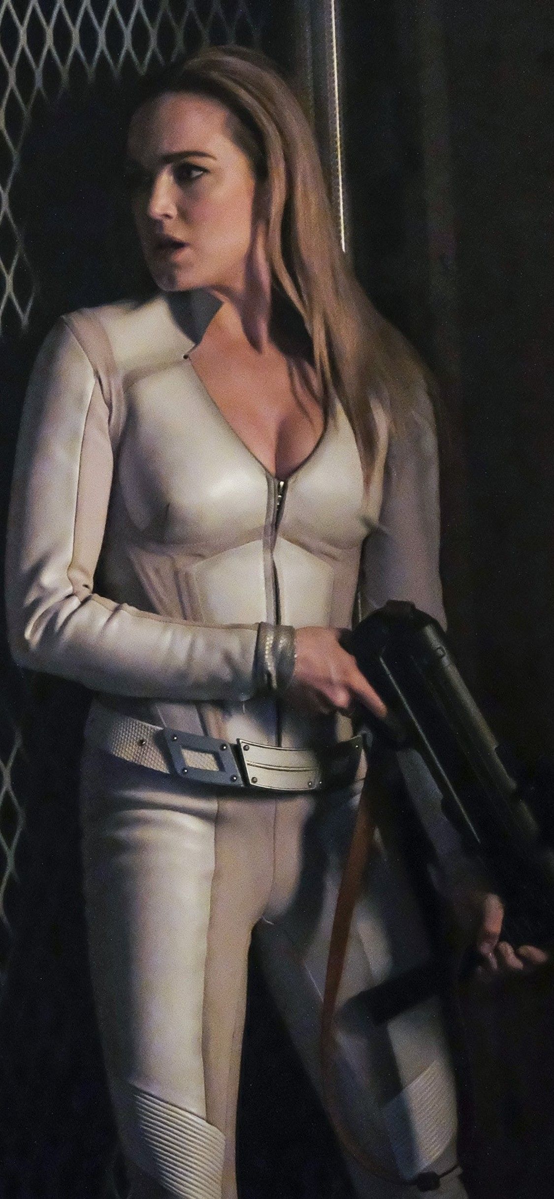 sara lance oku