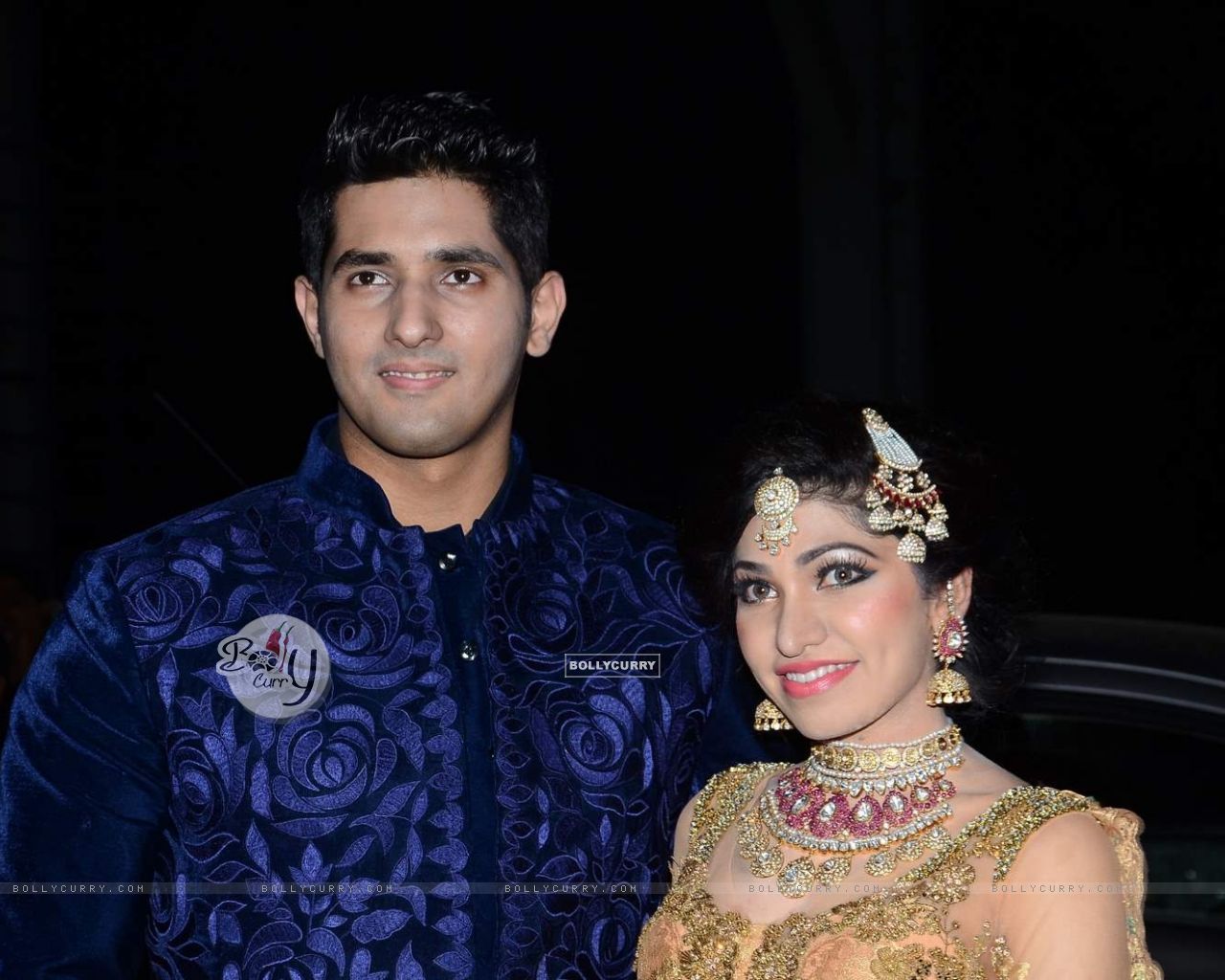 Wallpaper Kumar and Hitesh Rahlan pose for the media at