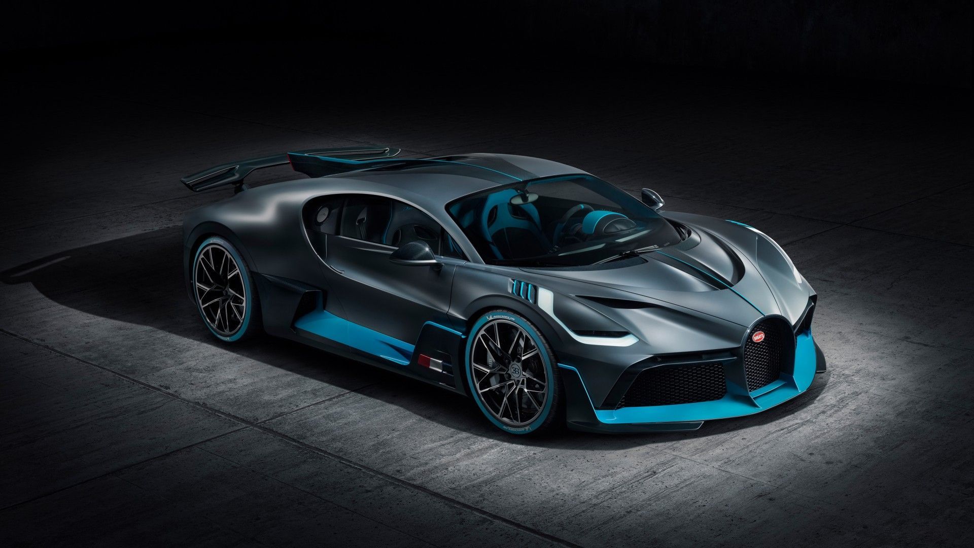 Bugatti Divo Wallpaper HD for Desktop. Supercars, Bugatti, Mobil