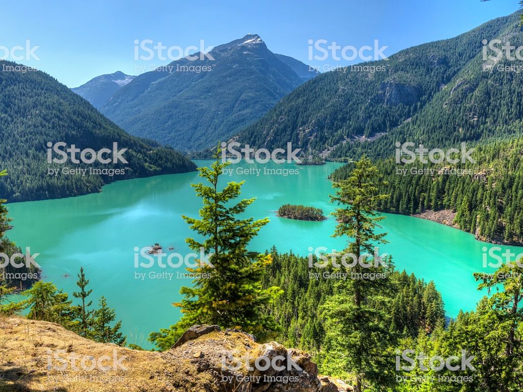 North Cascades Turquoise Lake Image Now