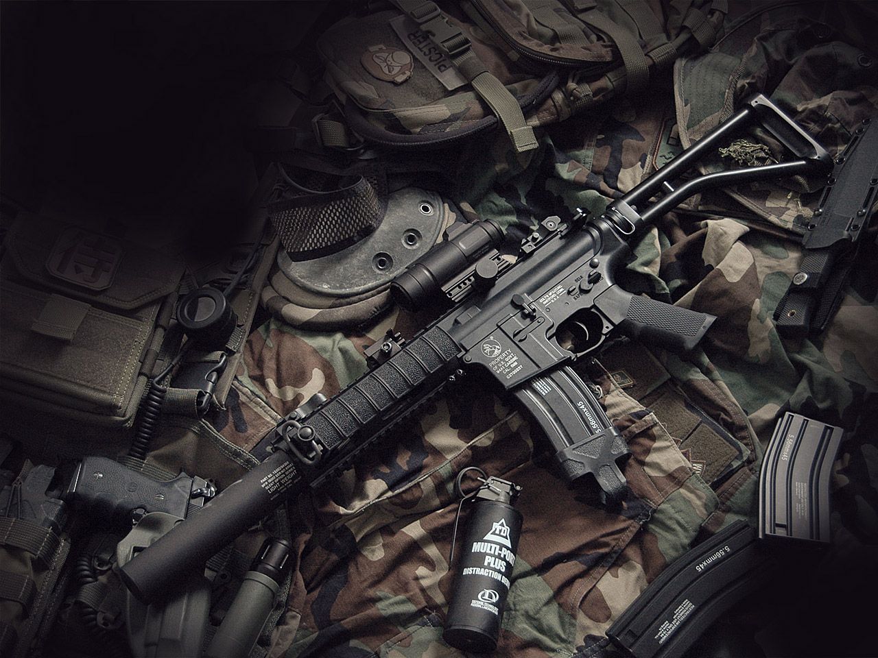 20+ Custom Ar 15 Silhouettes Stock Photos, Pictures & Royalty-Free Images -  iStock