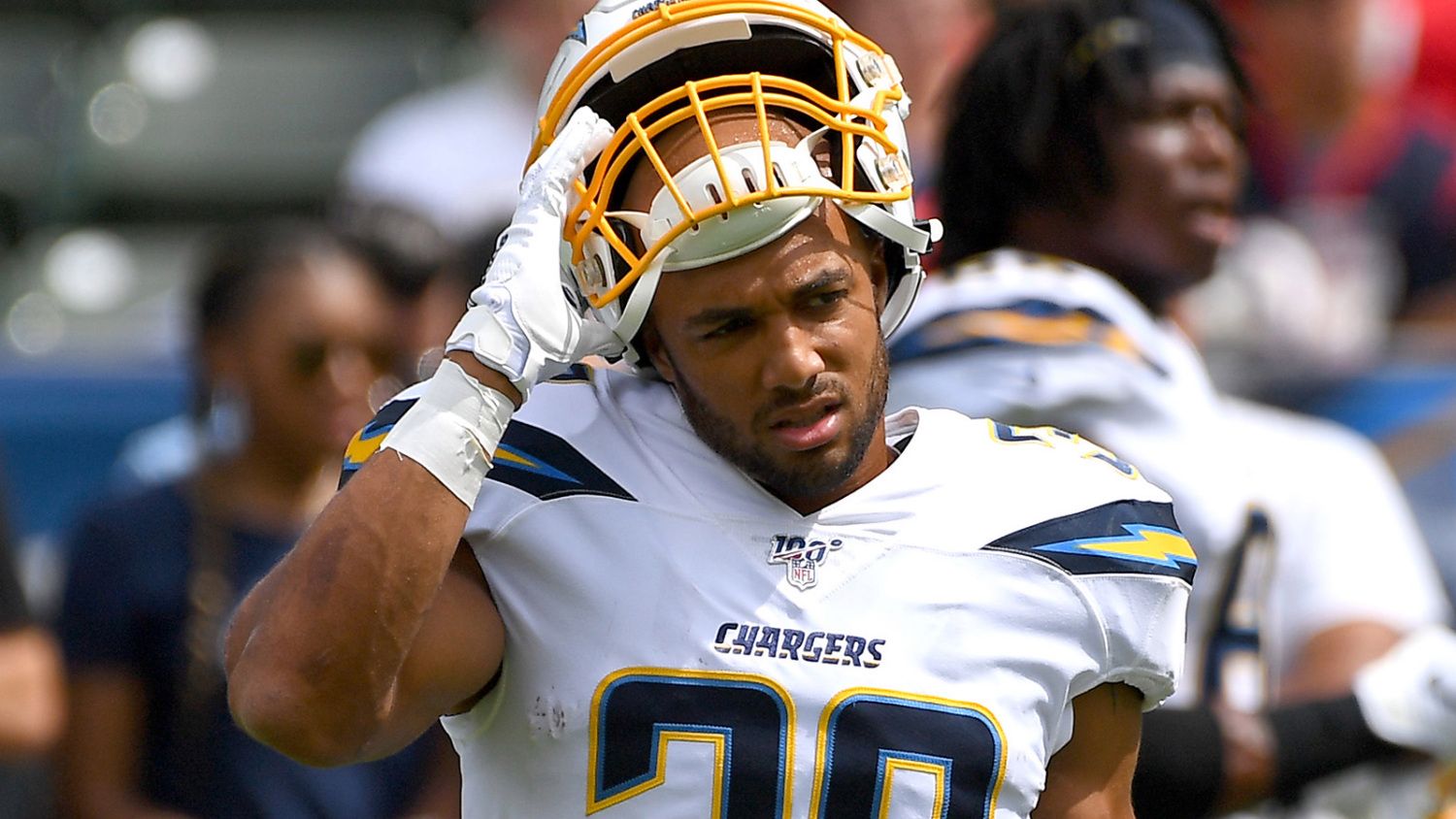 Coloradan Austin Ekeler Gets Winded As L.A. Chargers Practice At