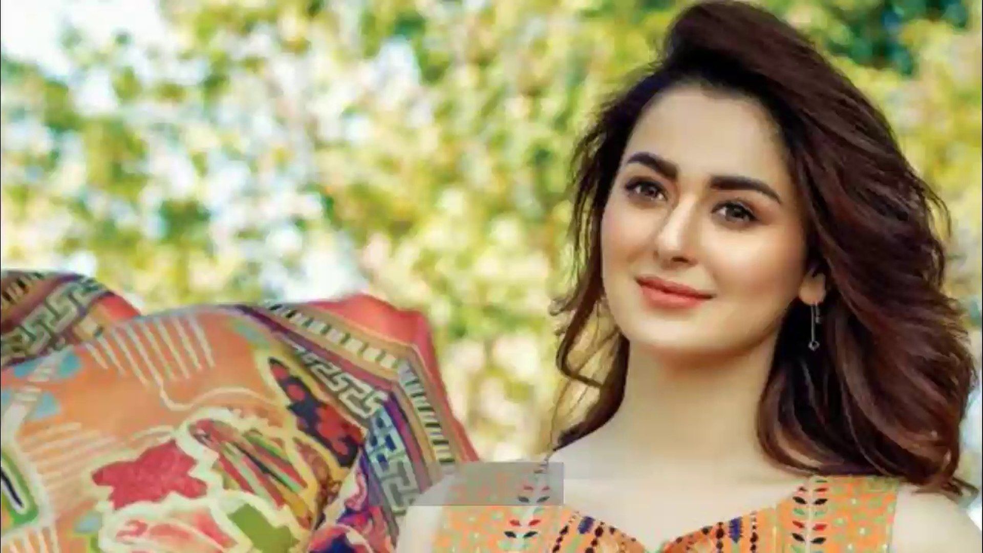 Hania Amir, Height & Life Story. Super Stars Bio