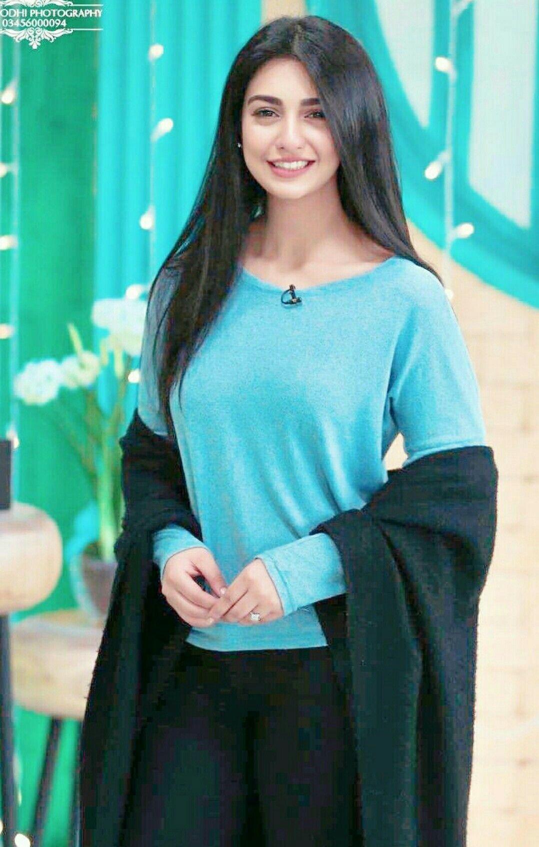 Sarah Khan Wallpaper HD for Android