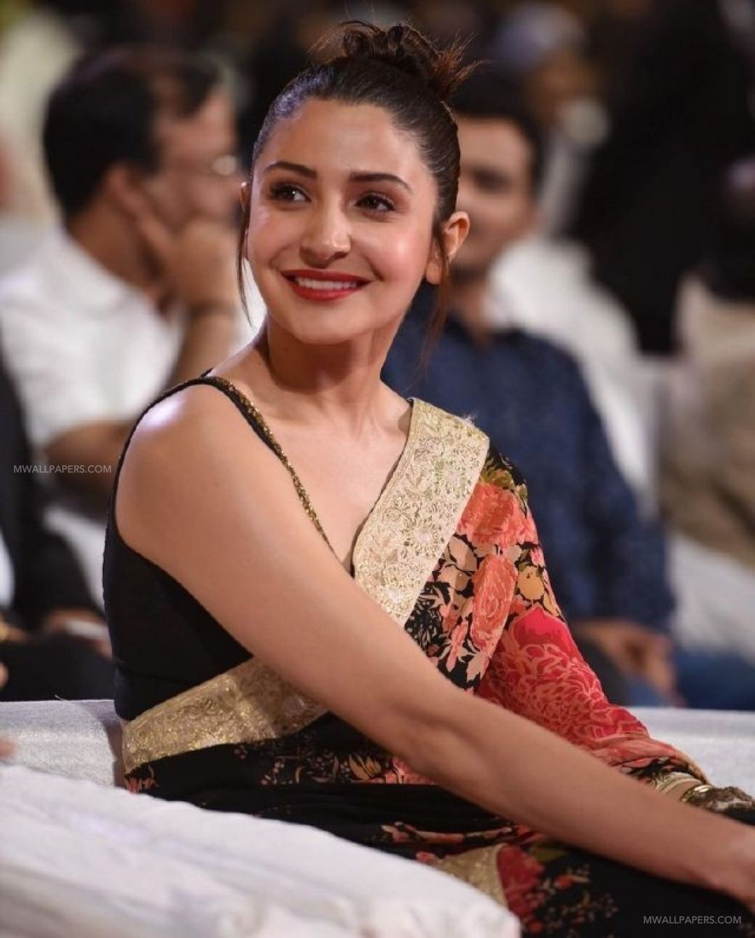 Anushka Sharma HD Wallpaper Desktop Background