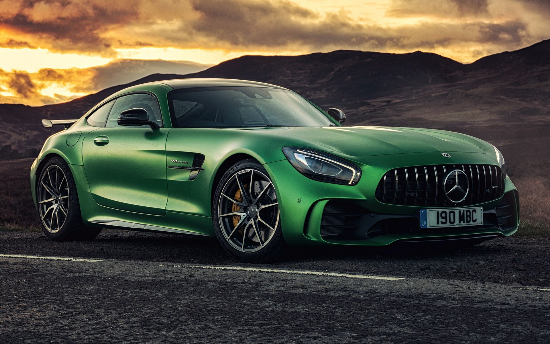Mercedes AMG GT R (UK) And HD Image