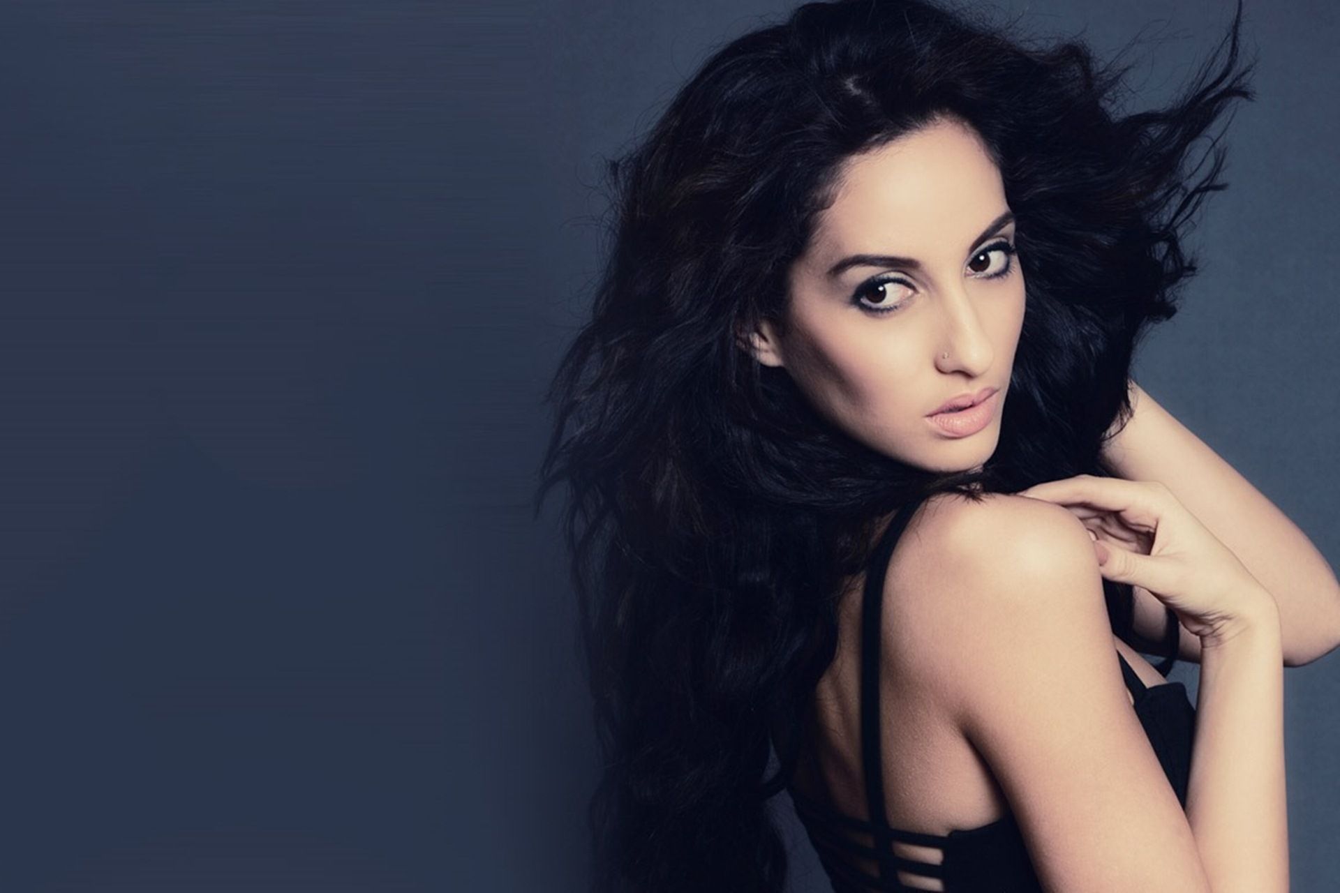 Nora Fatehi HD Wallpaper 20283