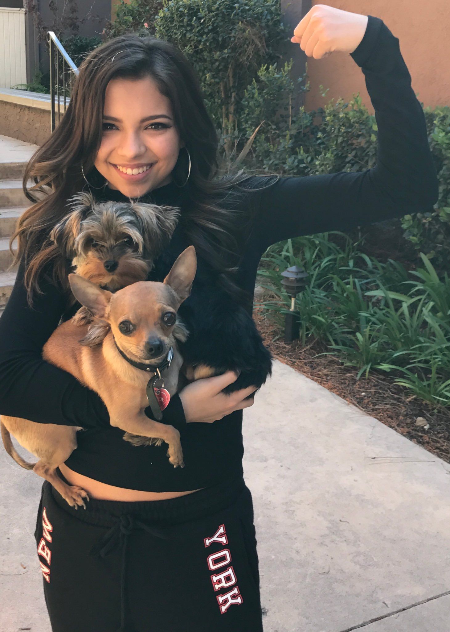 Cree Cicchino twitter.com. Nickelodeon girls, Cree