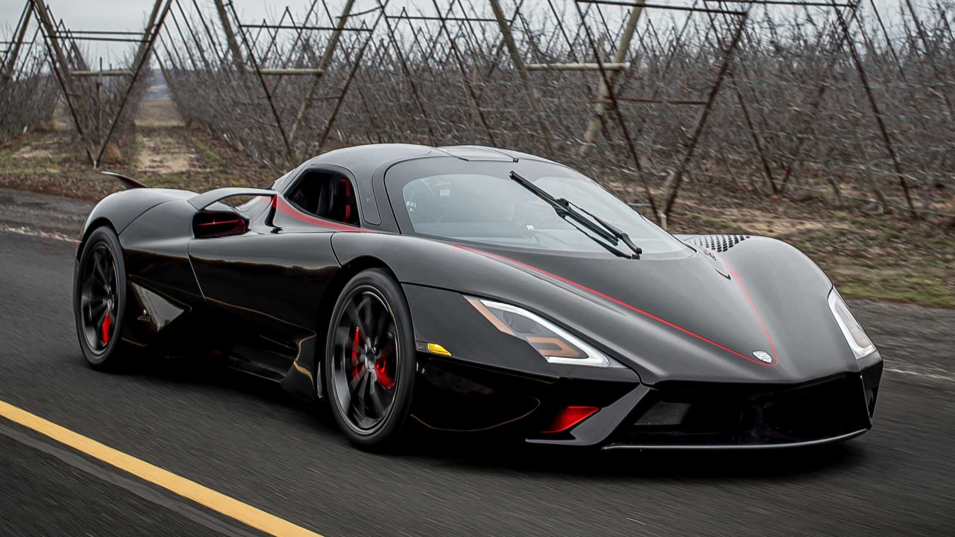 SSC Tuatara Debuts With 1,750 HP, Wild Looks