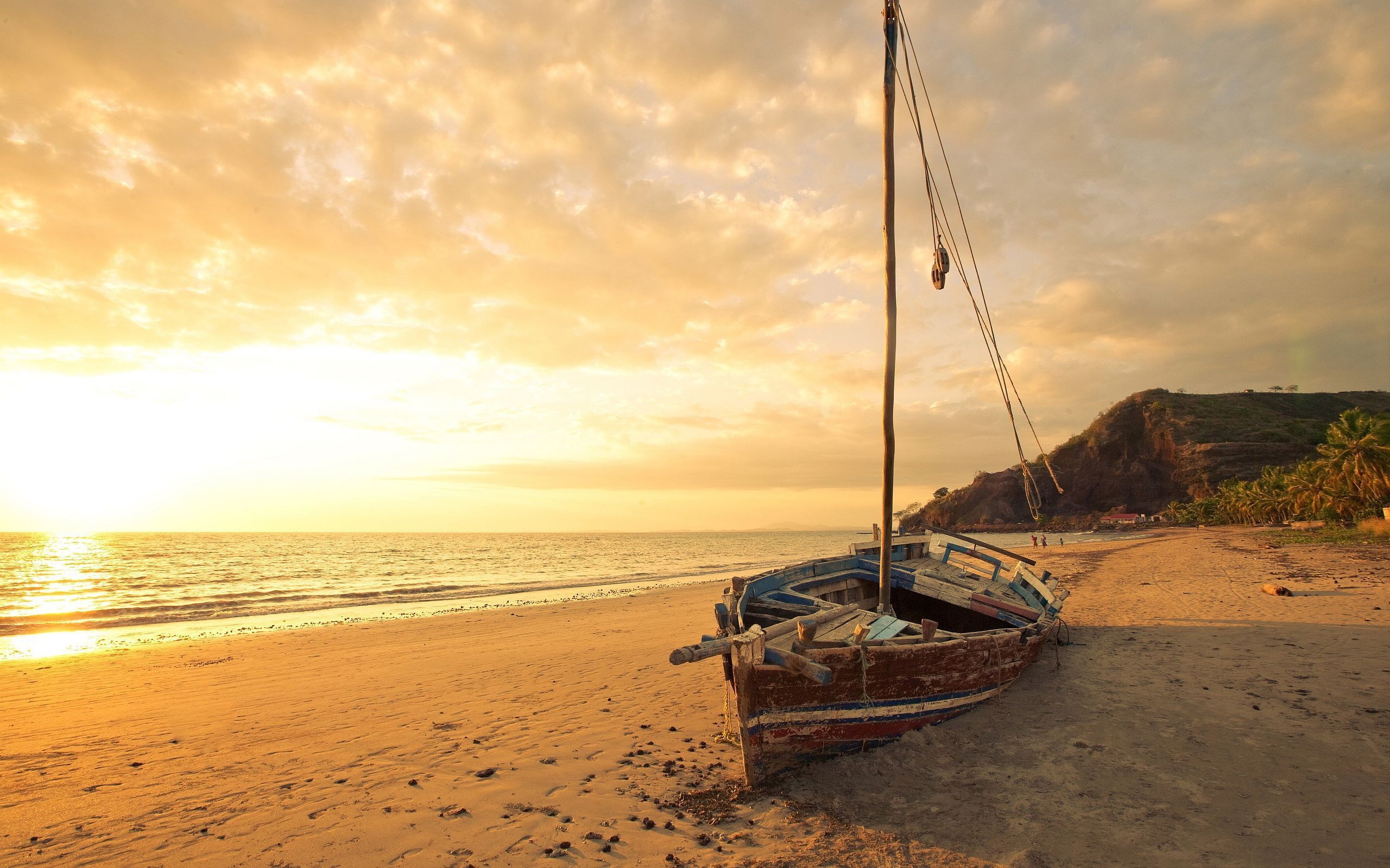 Old Boats Wallpaper
