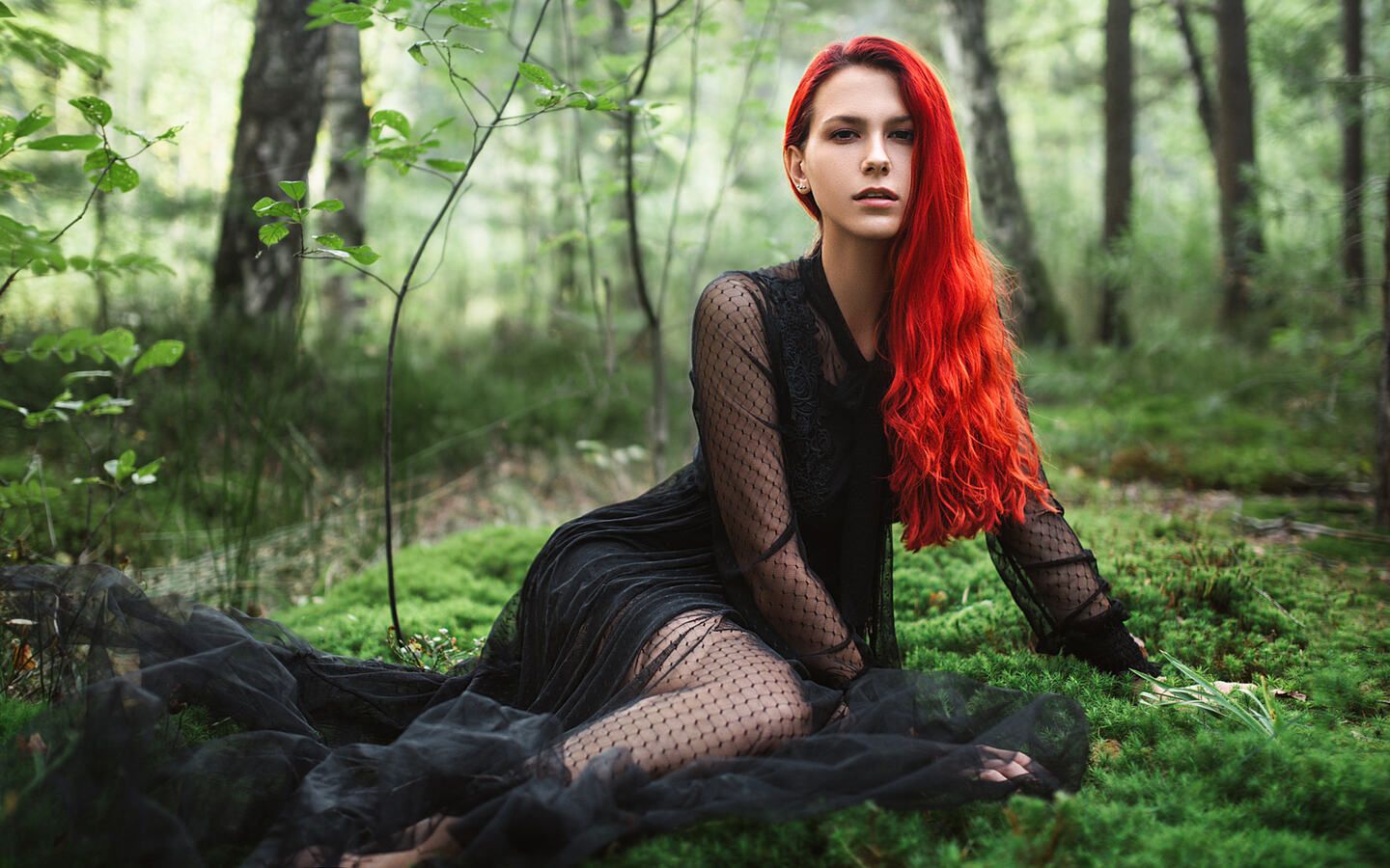 Red Head Black Dress 1440x900 Resolution HD 4k Wallpaper