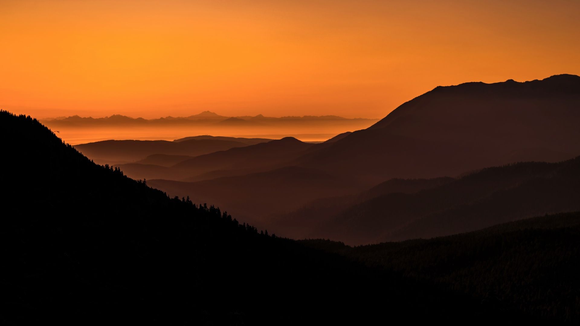 Mountain Sunrise PS4 Wallpaper