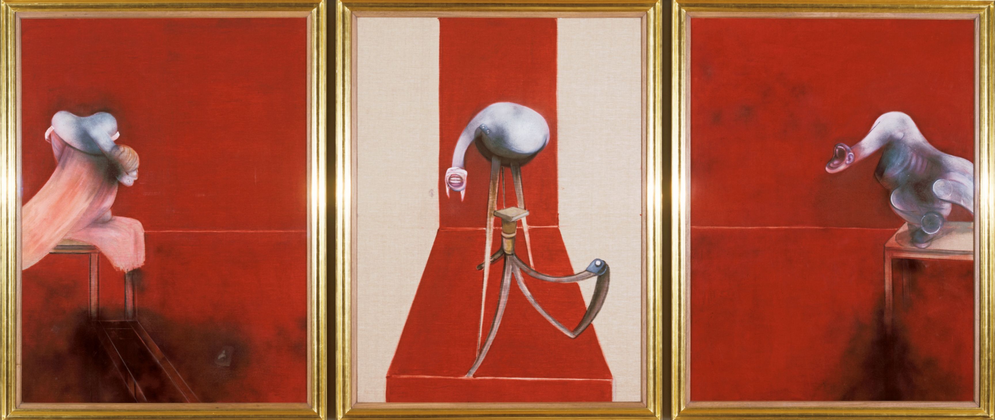 AGOToronto Gives us Moore with a Side of Bacon, and We Want