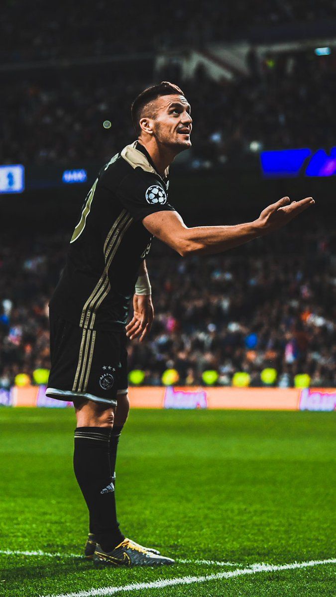 Fútbol ⭐ Media no Twitter: Wallpaper • Dusan Tadic #Ajax