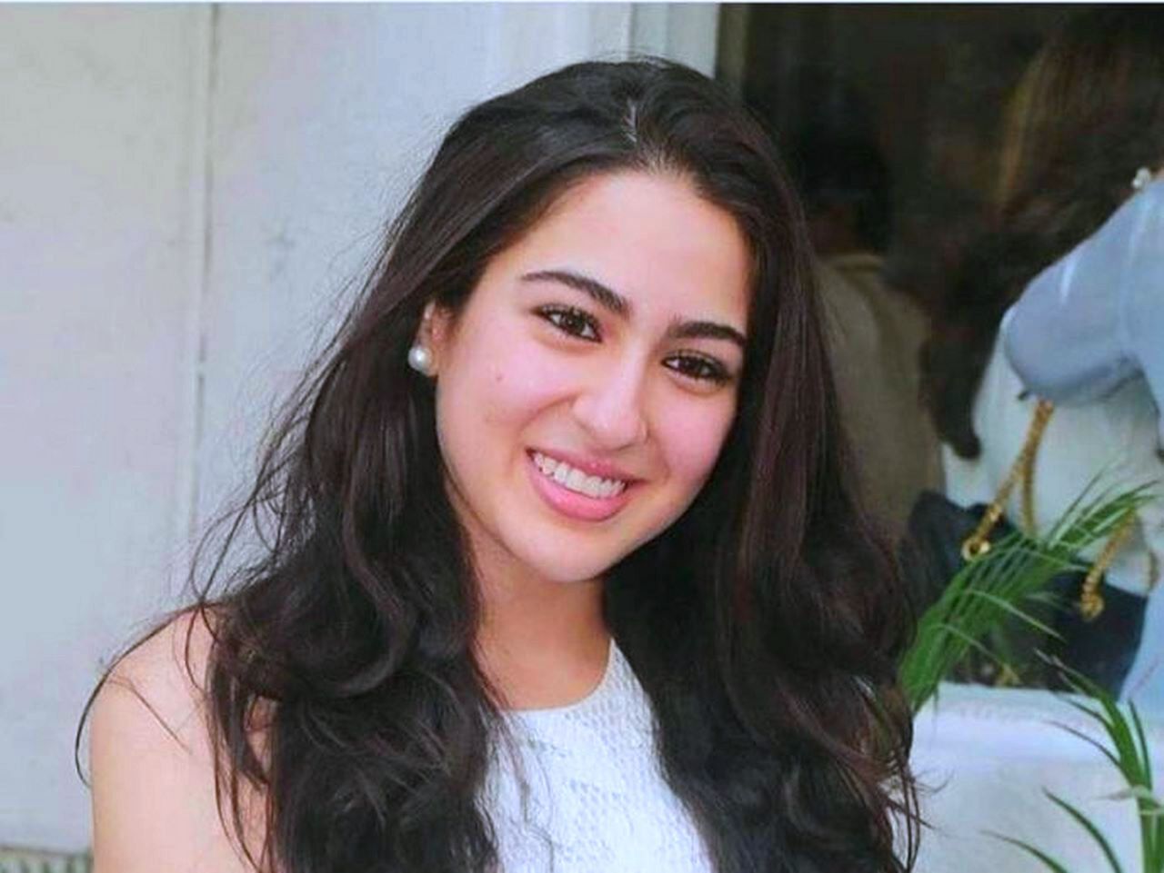 Cute Sara Ali Khan Photo Profile, Boyfriend, Biography