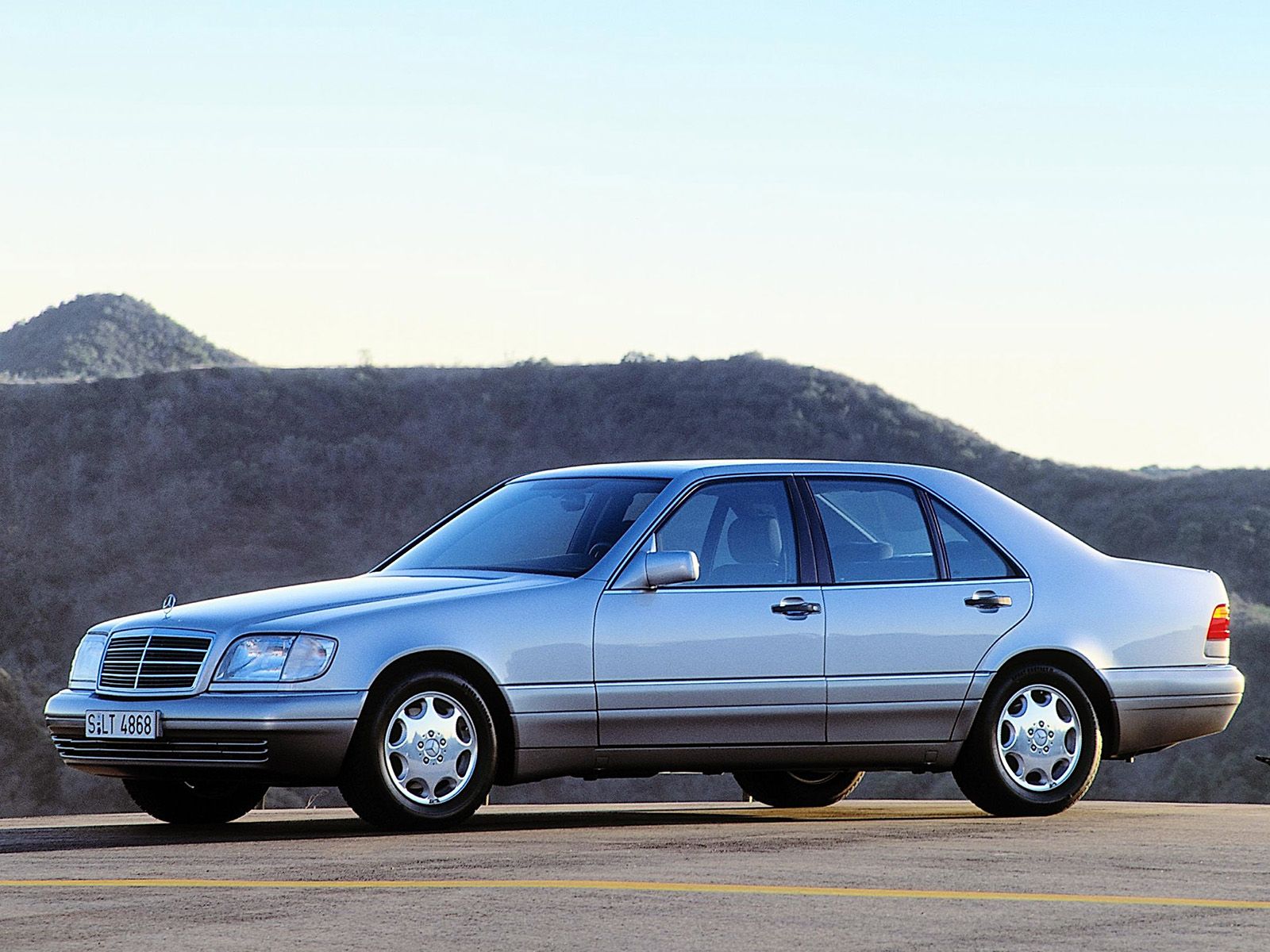 Mercedes Benz S Class W140 Picture. Mercedes Benz Photo Gallery