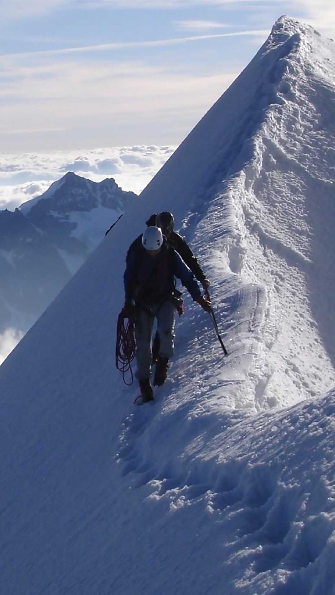 HIKING. Snow skiing, Mountain hiking, iPhone