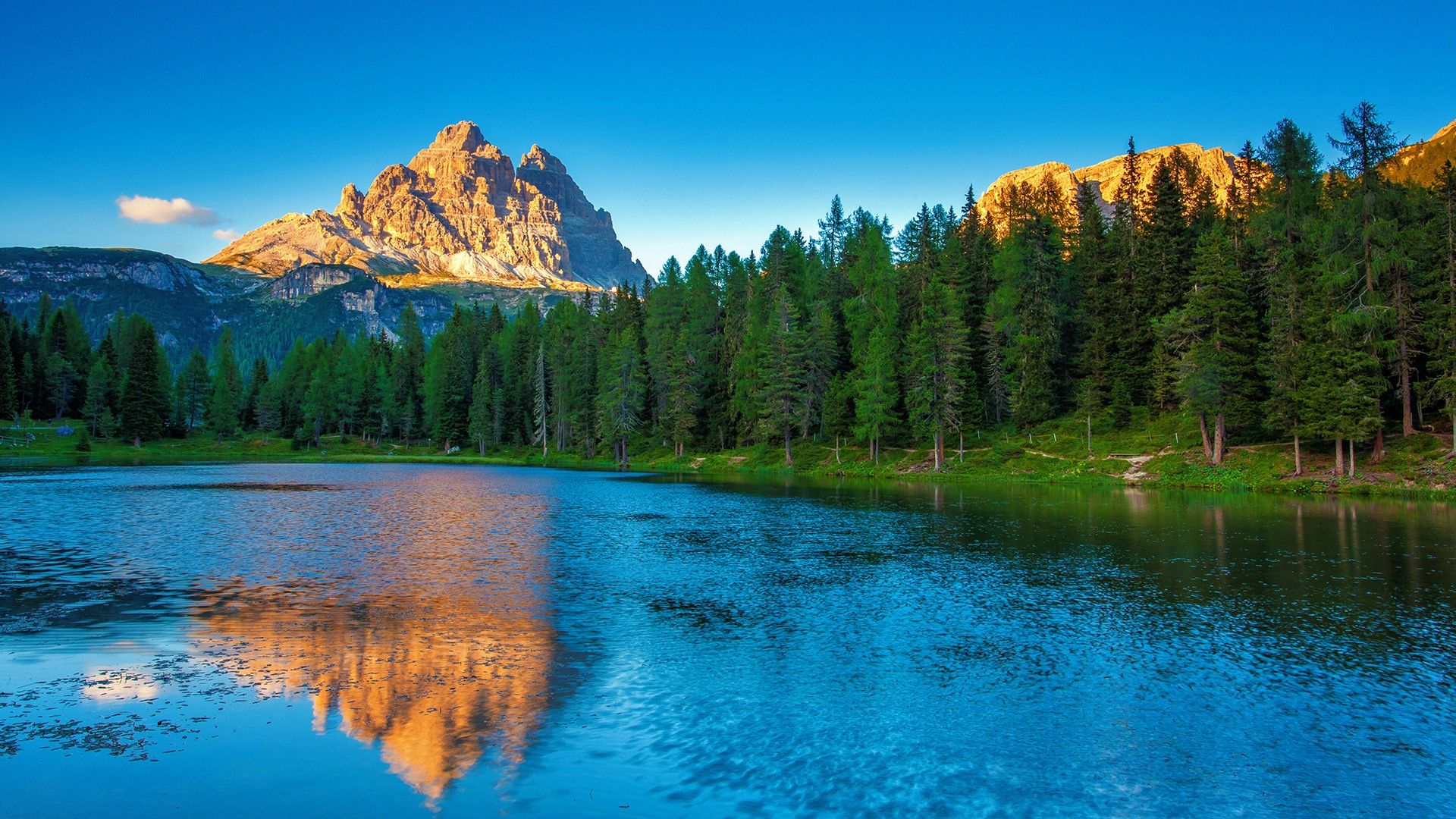 Landscape from the Dolomites, Lago Antorno, Belluno, Veneto, Italy. Windows 10 Spotlight Image