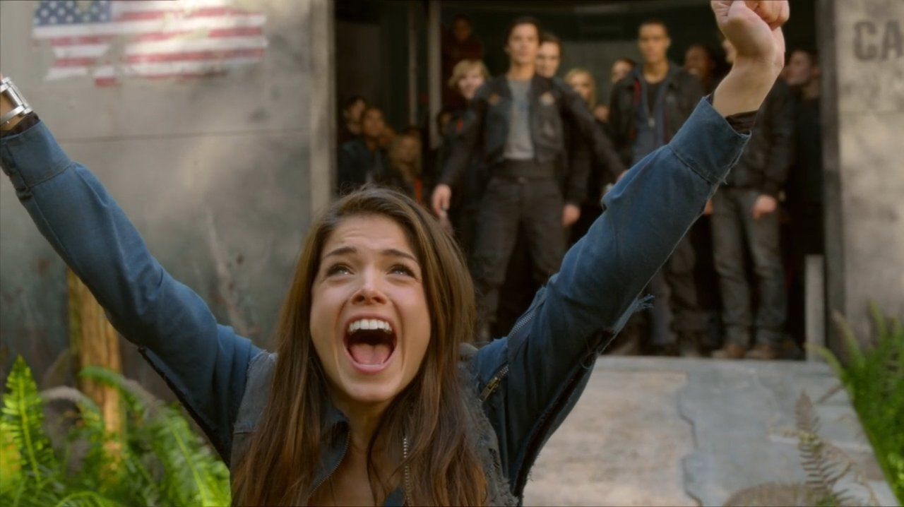 Marie Avgeropoulos In The 100 Are Back Bitches Octavia