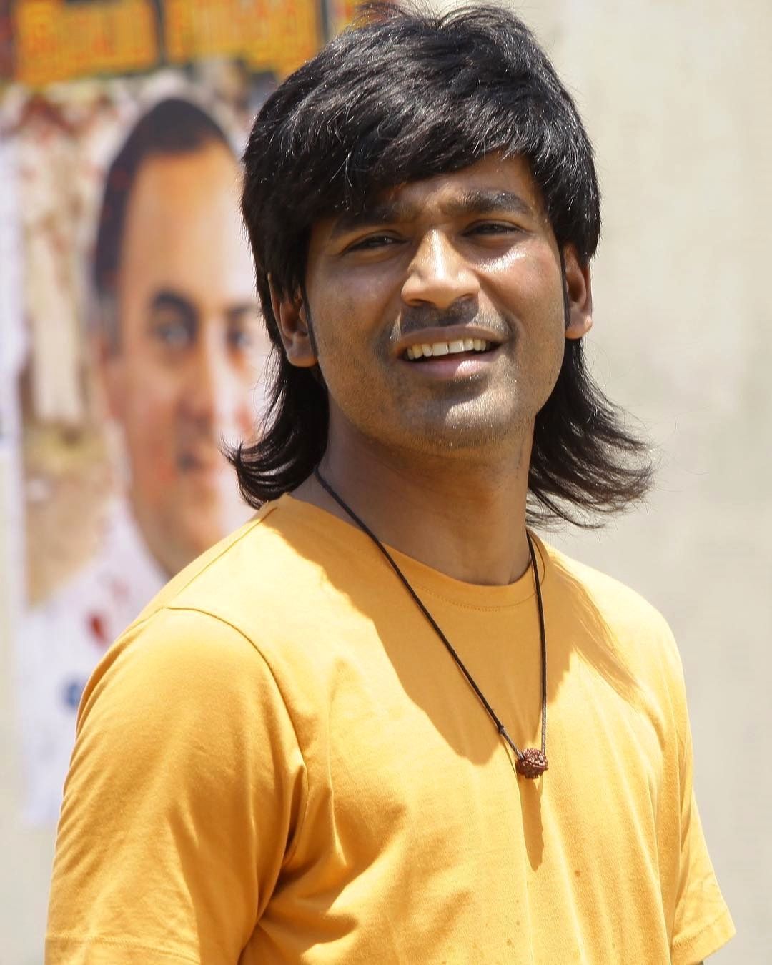 Dhanush in Vada Chennai. #dhanush #vadachennai #TamilGlitz