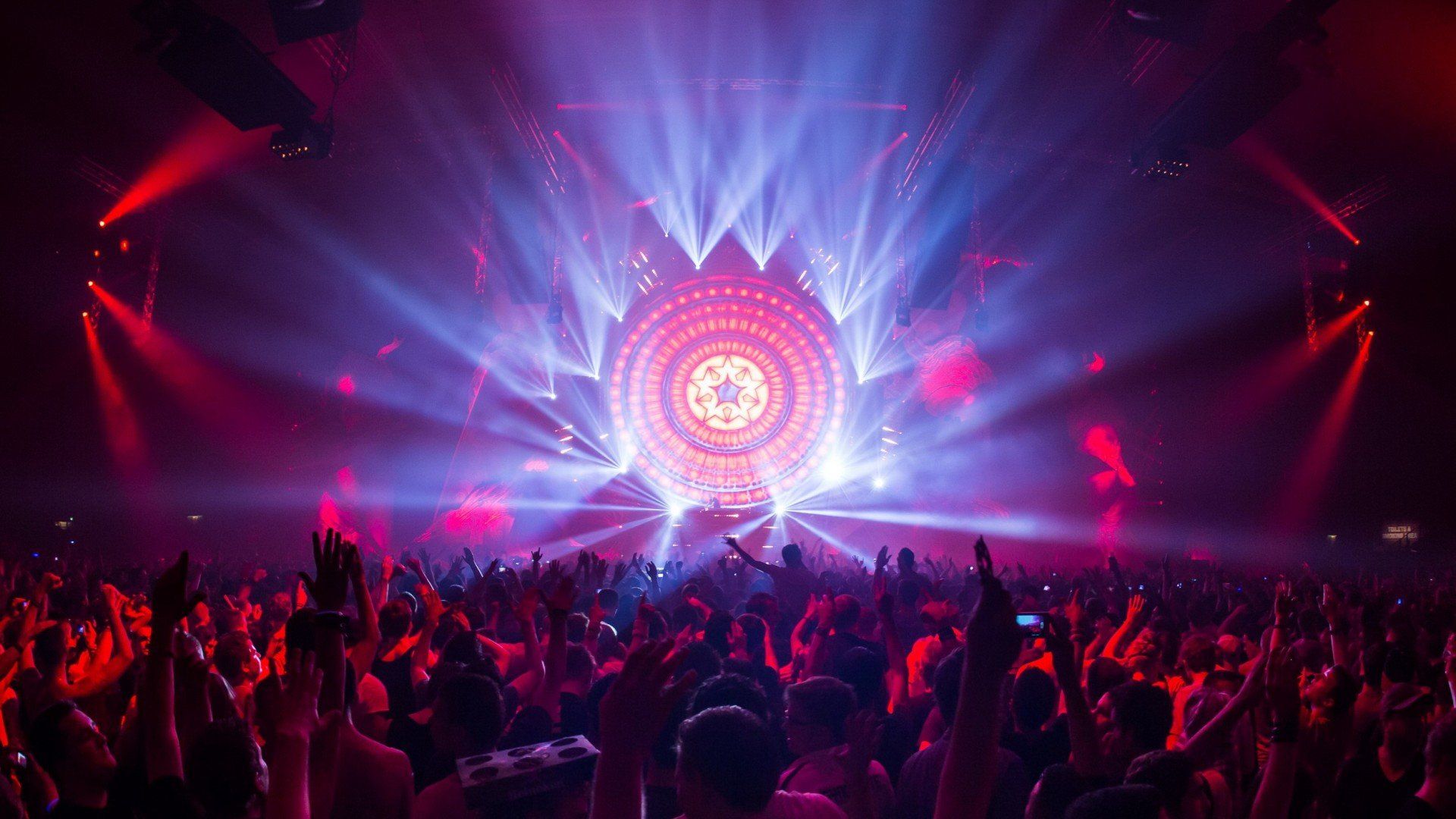 Party Gelredome Hardstyle Qlimax Wallpaper Wallpaper
