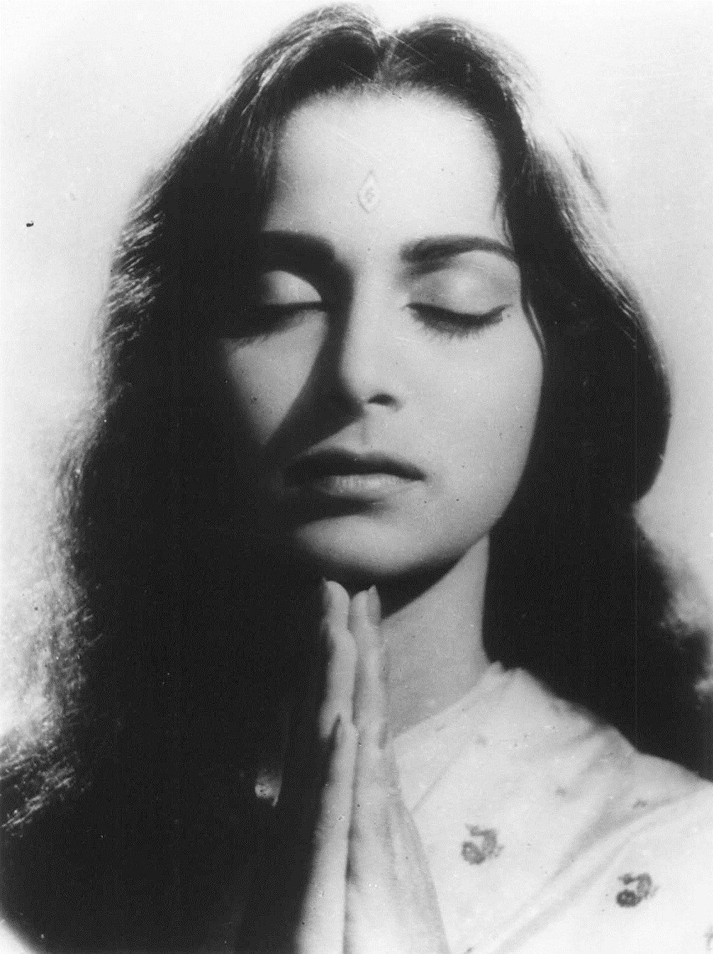 Waheedarehman Infinitelylovable: “Expressive Even With Eyes Closed