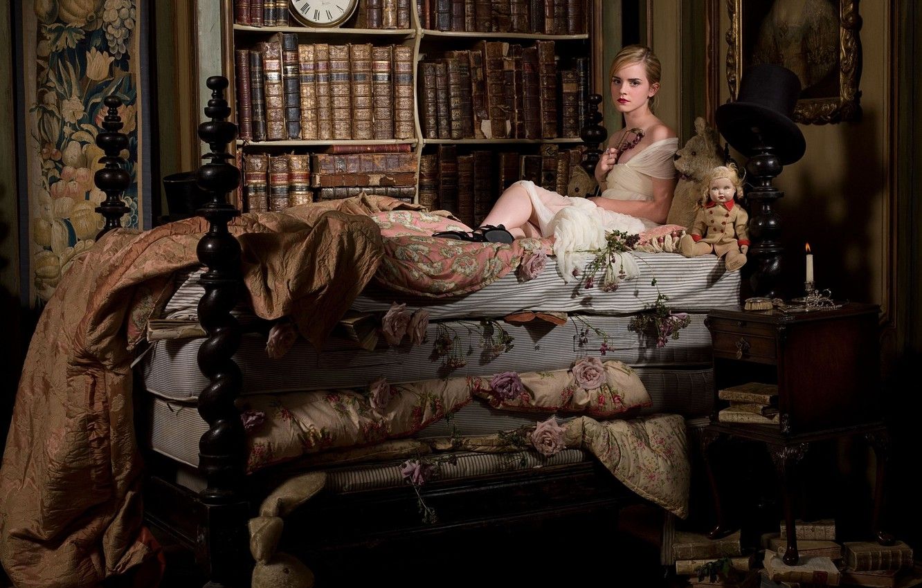 Wallpaper watch, books, bed, interior, actress, large, beautiful